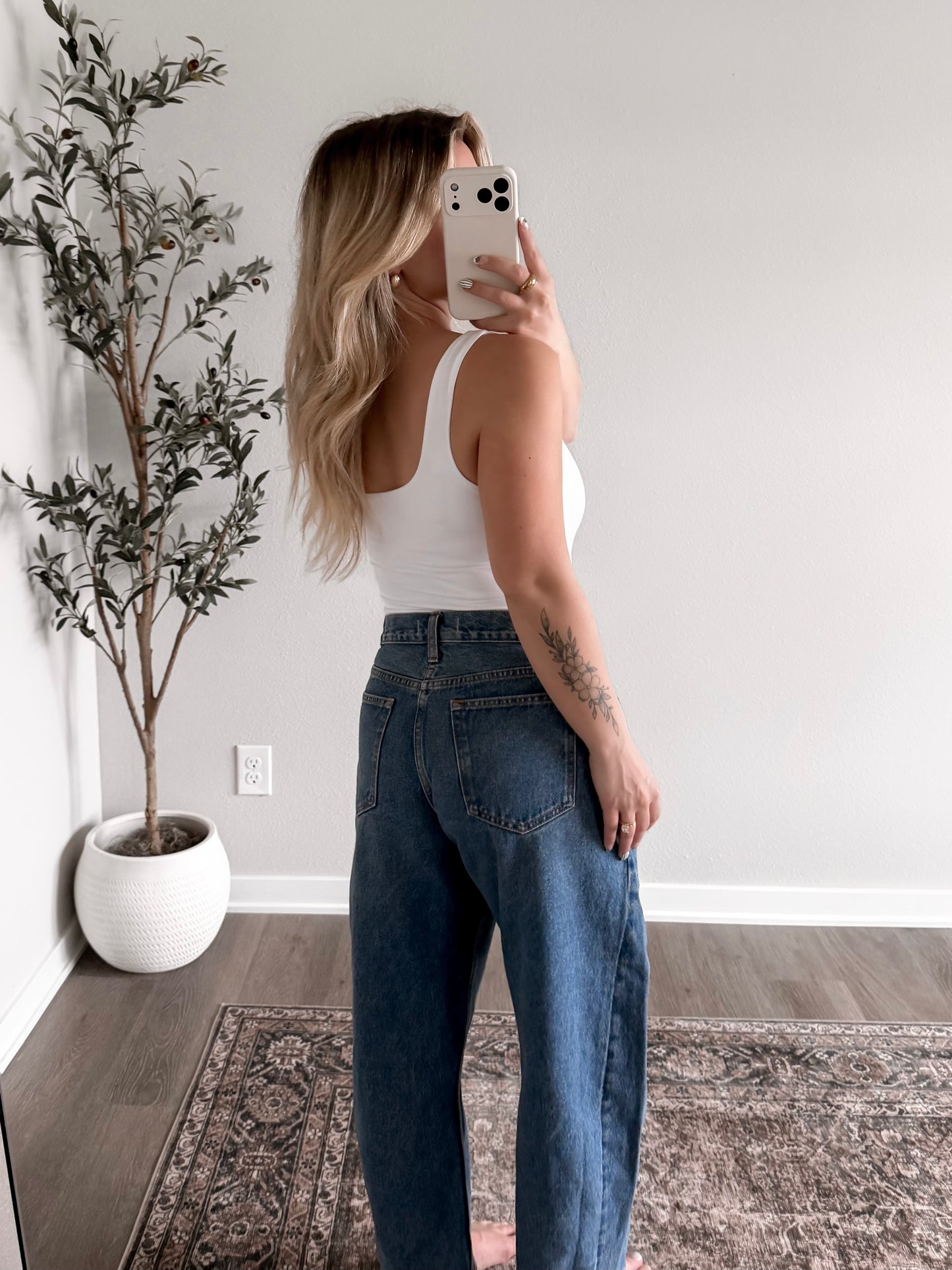 Essential Scoop Neck Bodysuit
