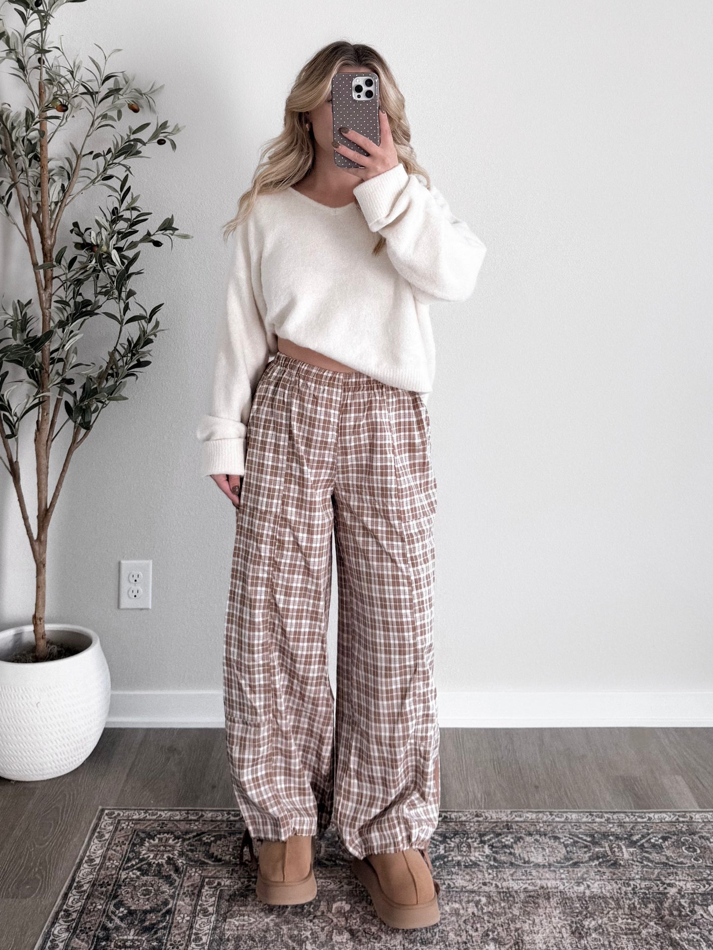 Out Of Range Plaid Pant