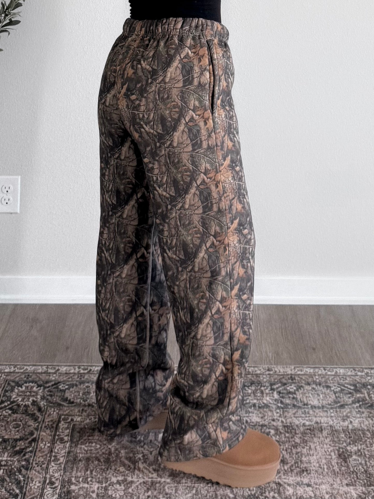 Gone Hunting Camo Sweatpants (Tall Friendly)