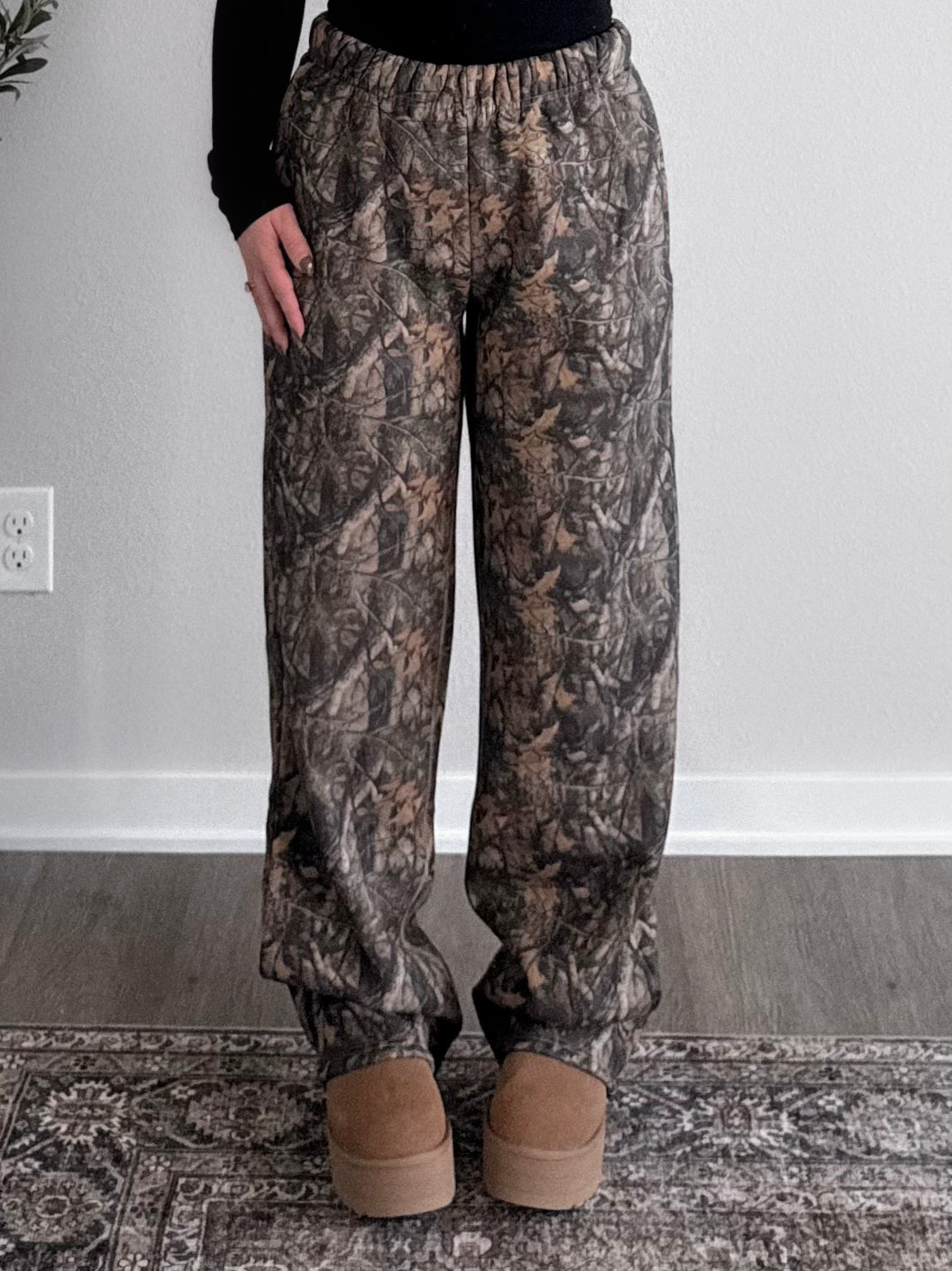 Gone Hunting Camo Sweatpants (Tall Friendly)
