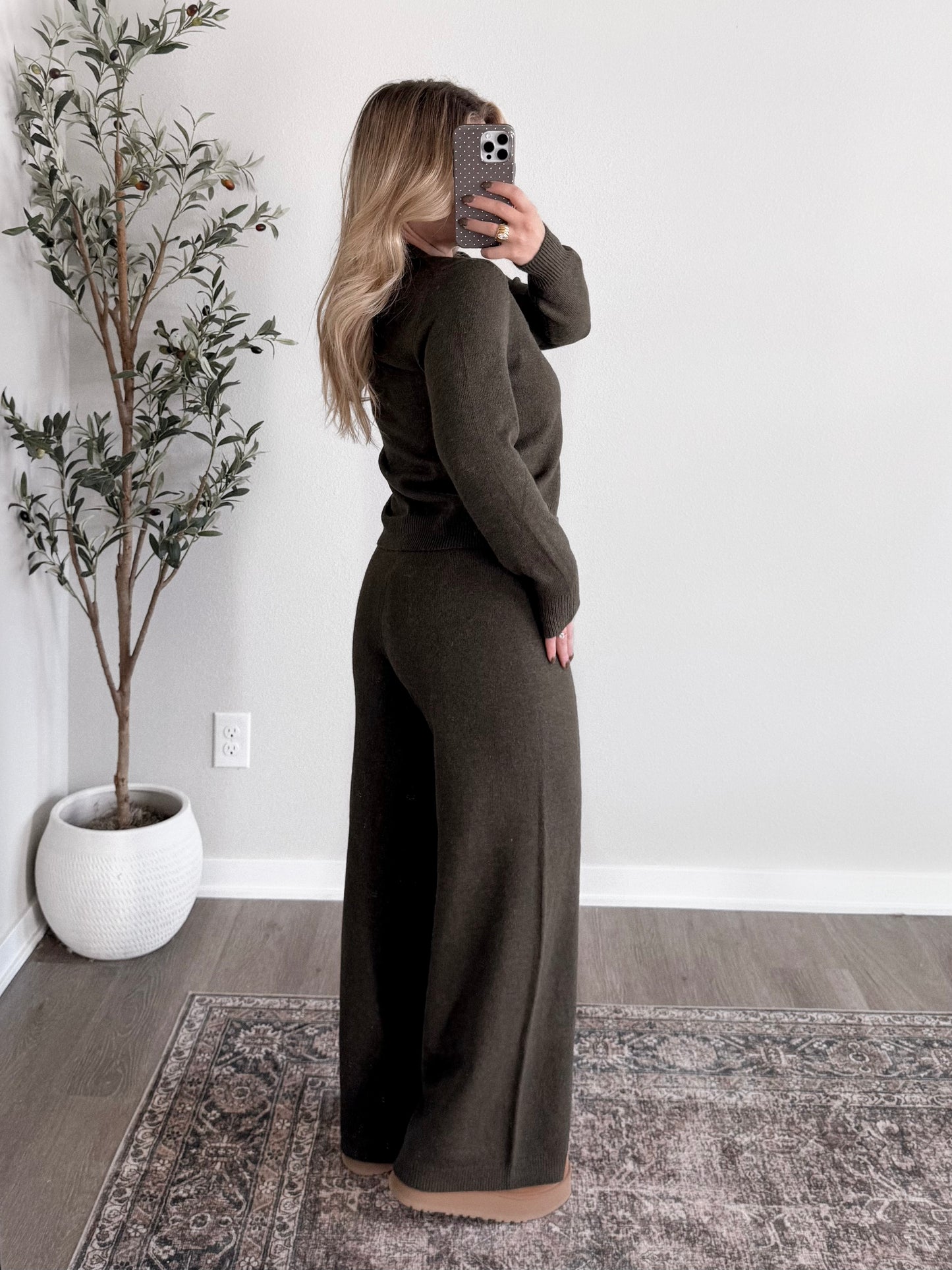 Fireside Sweater Knit Set / Dk Olive (PREORDER: EST SHIP 11.30)