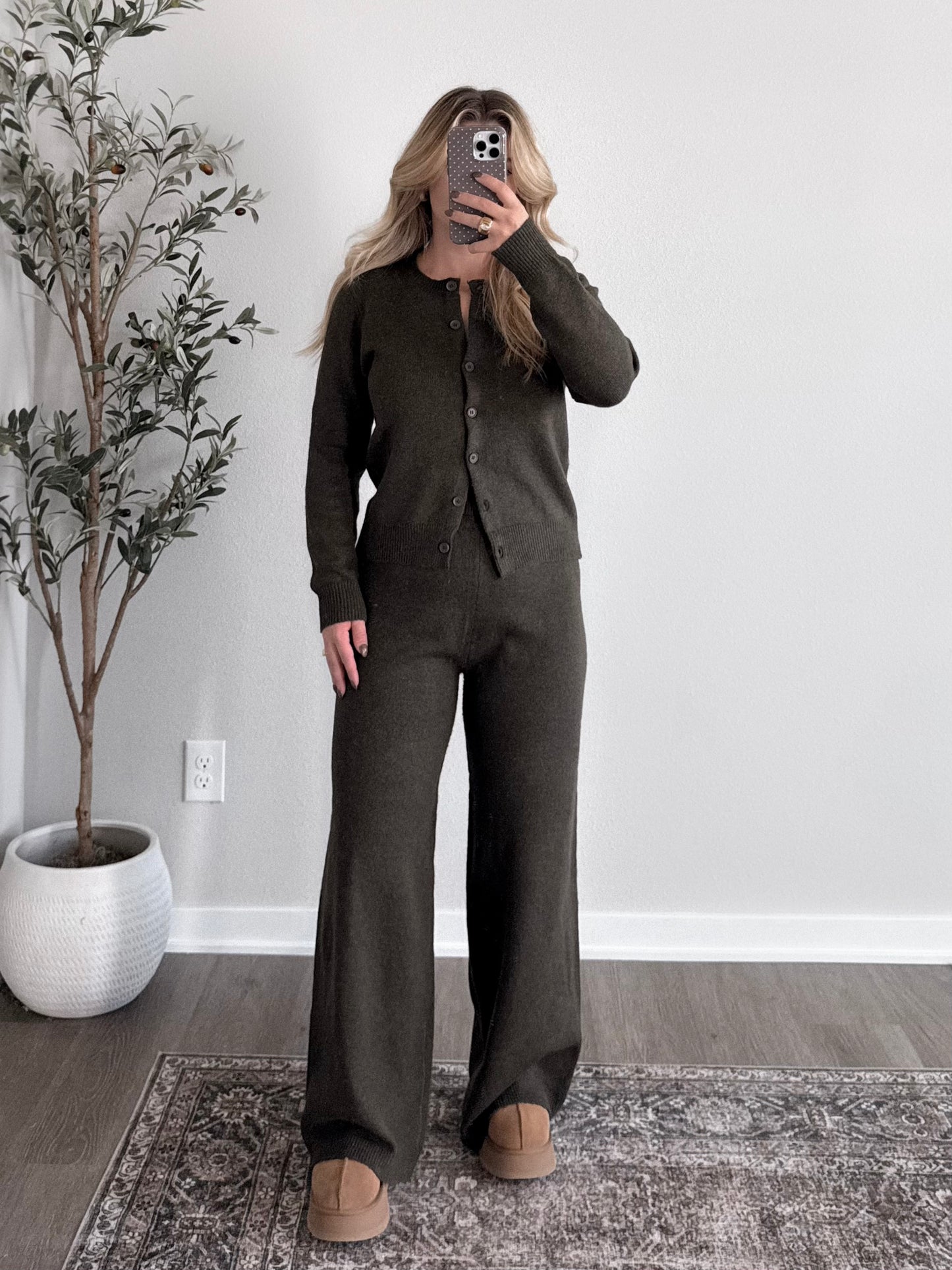 Fireside Sweater Knit Set / Dk Olive (PREORDER: EST SHIP 11.30)