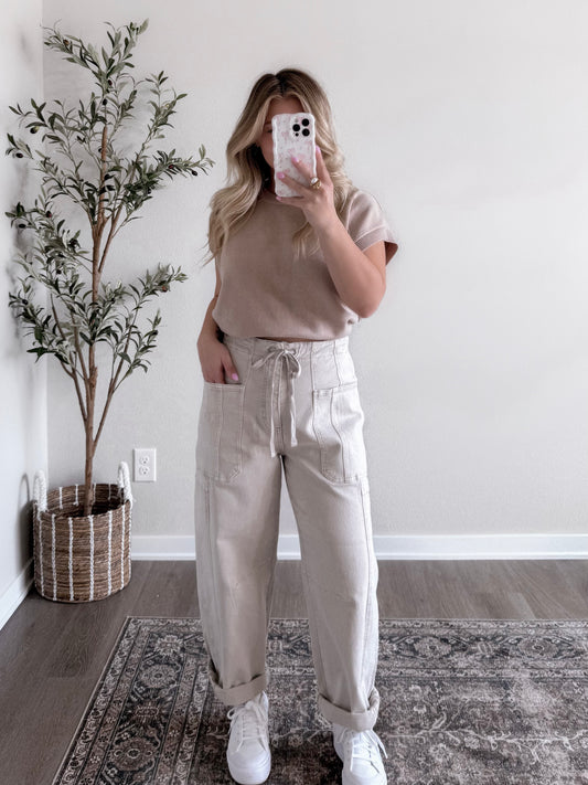 Janey High Waisted Barrel Jean / Light Beige