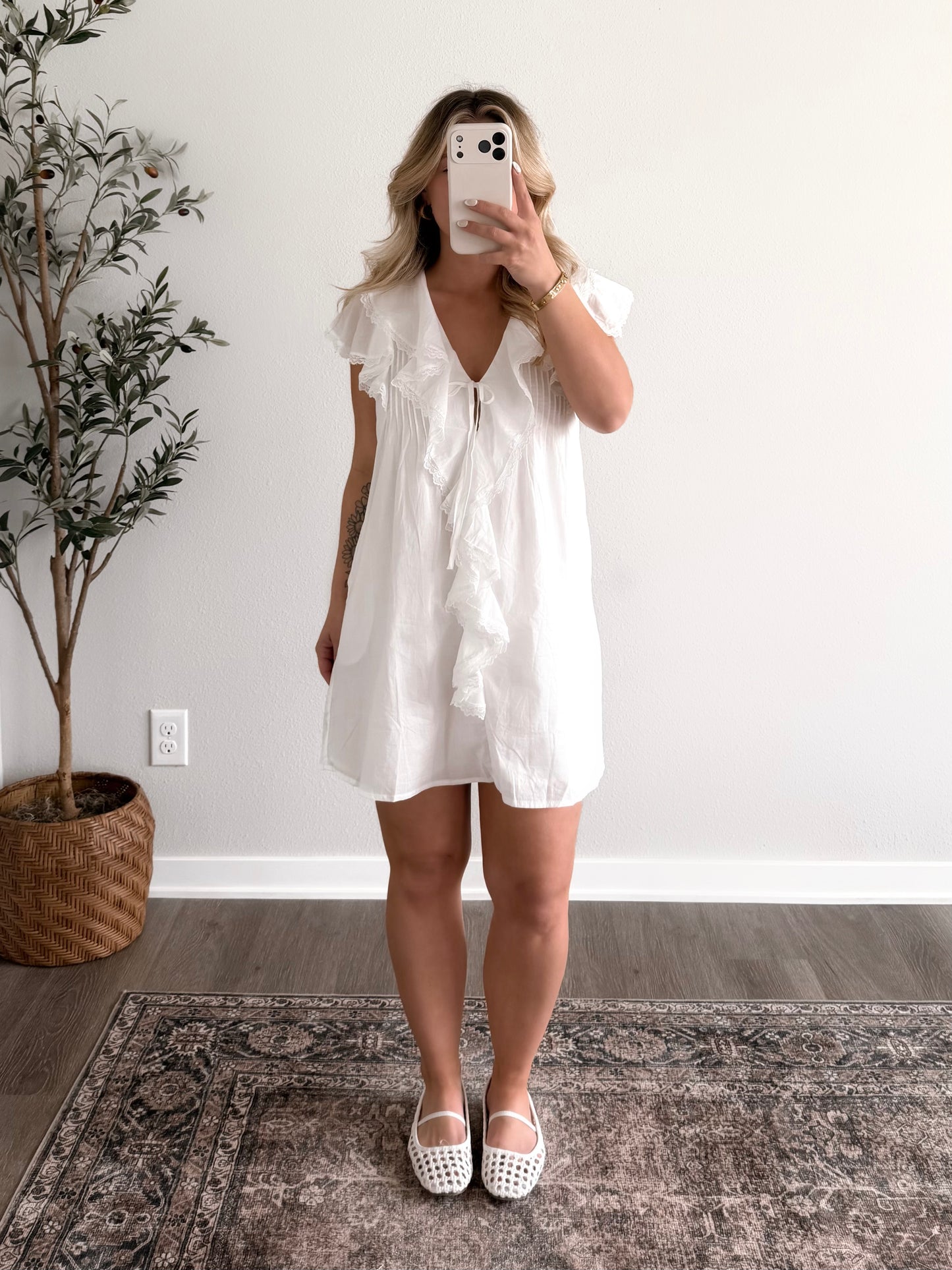 Joleen Ruffle Dress / White