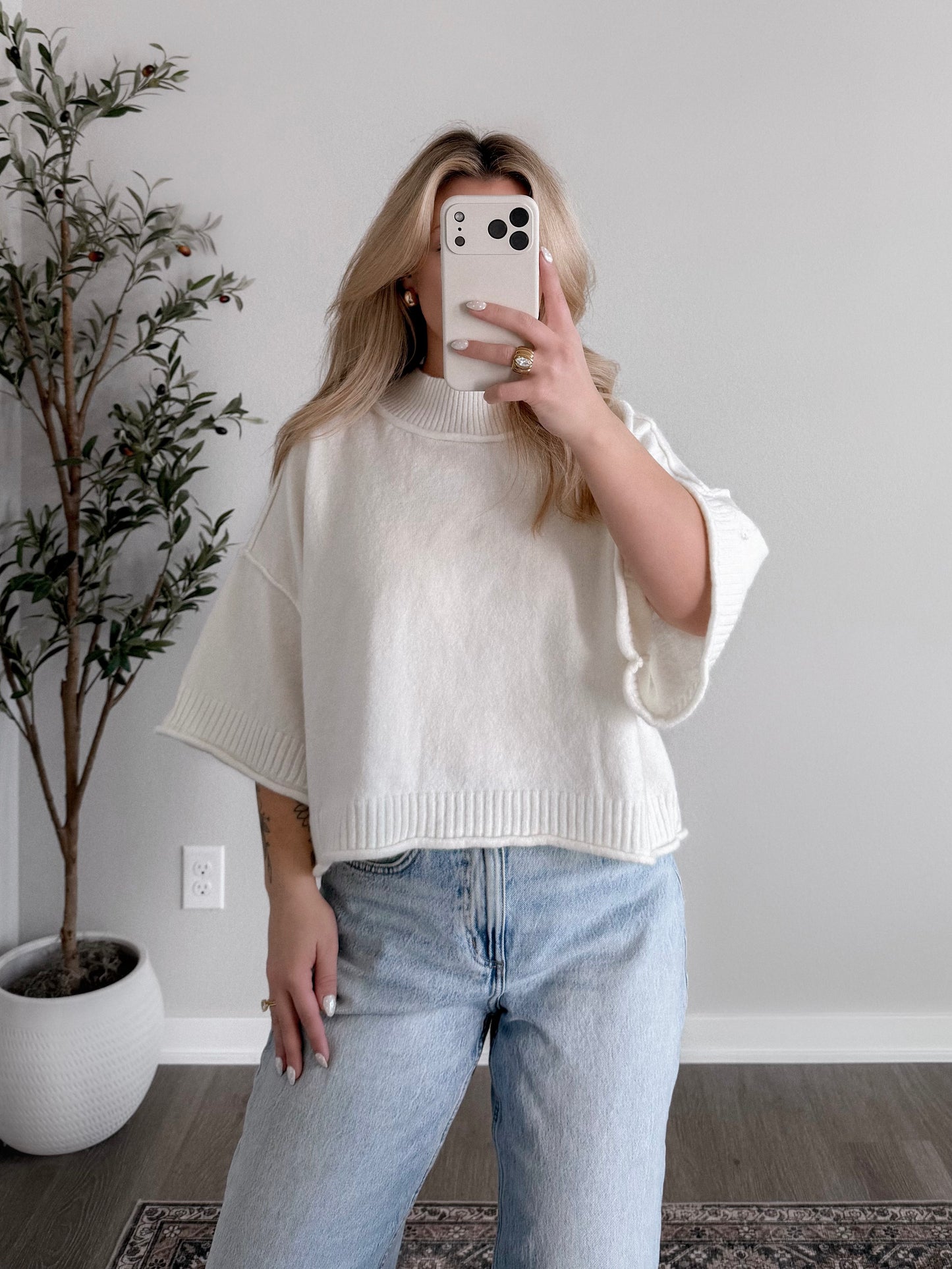Dewdrop Knit Sweater / Cream