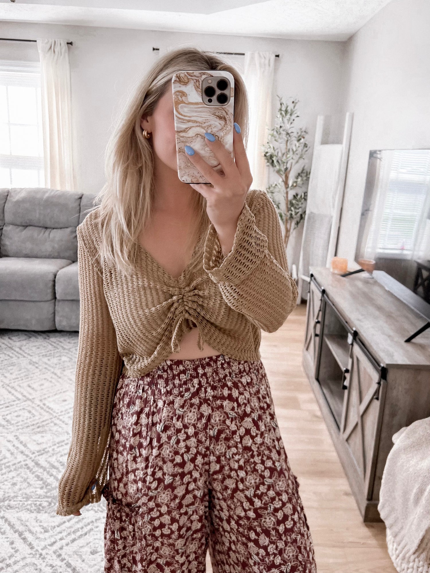 Undr $20