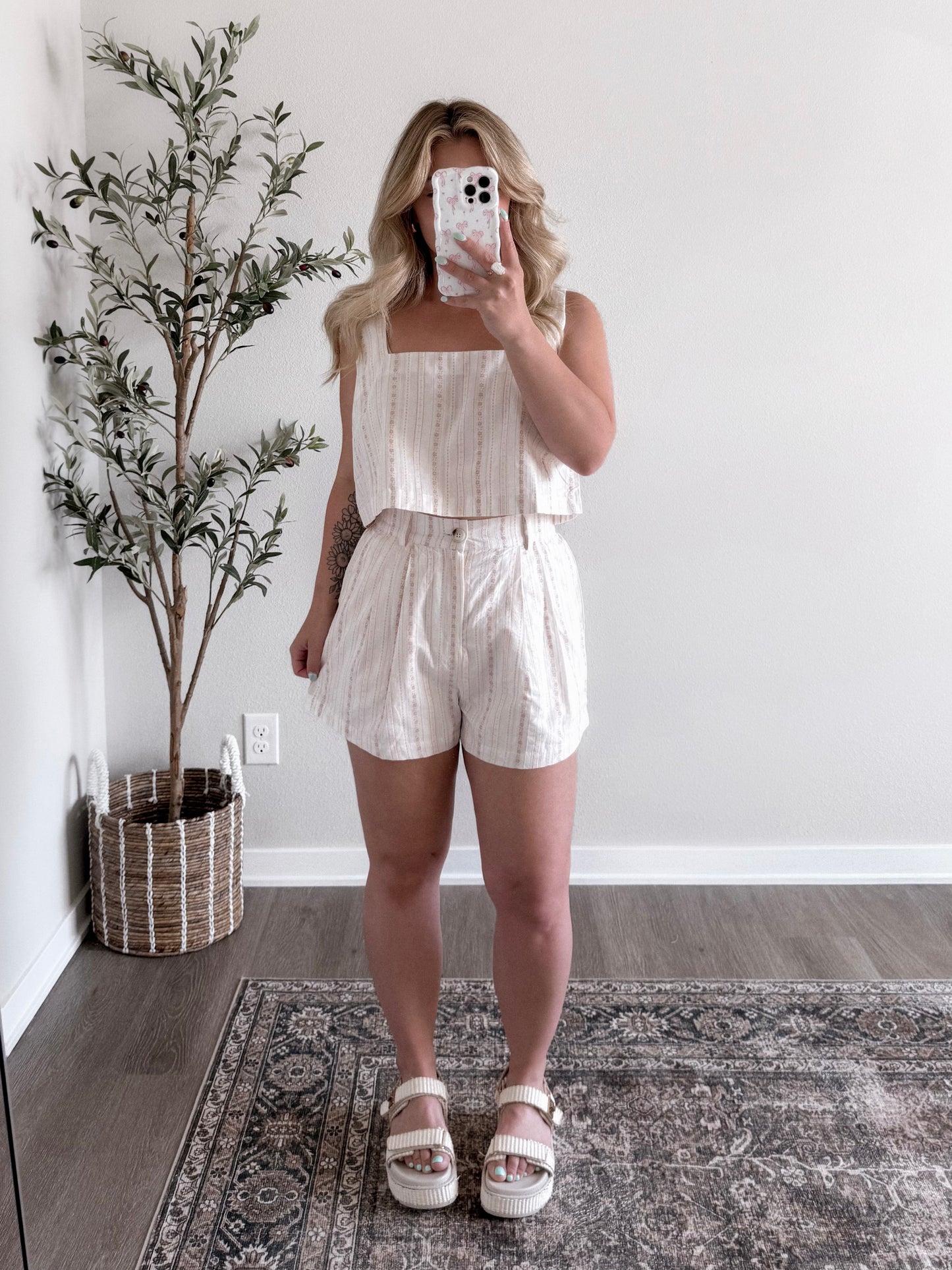 All In The Details Matching Short Set