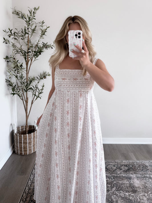 Garden Pearl Printed Maxi Dress