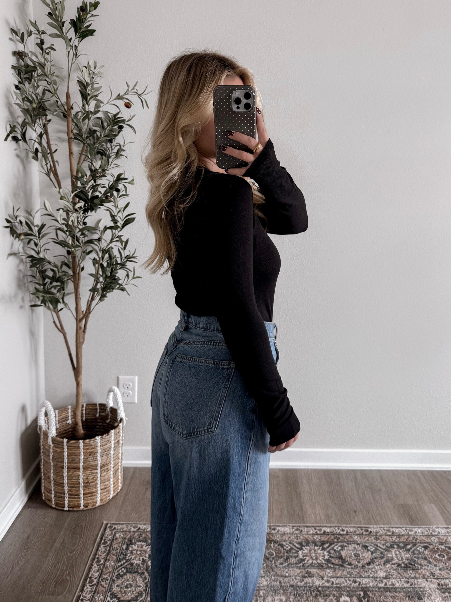 Classic Ribbed Long Sleeve / Black