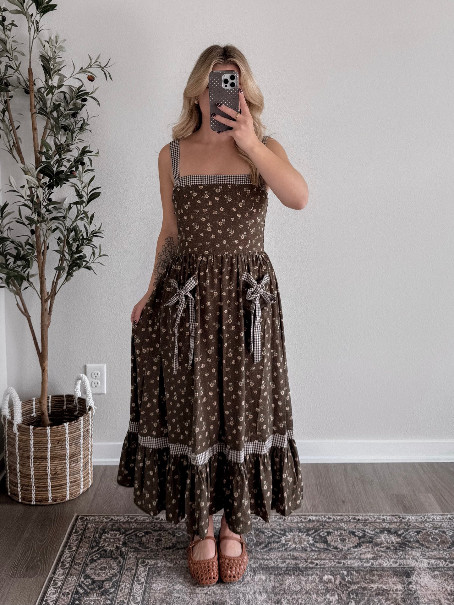 Farmhouse Floral Midi Dress (PREORDER - EST SHIP 9.22)