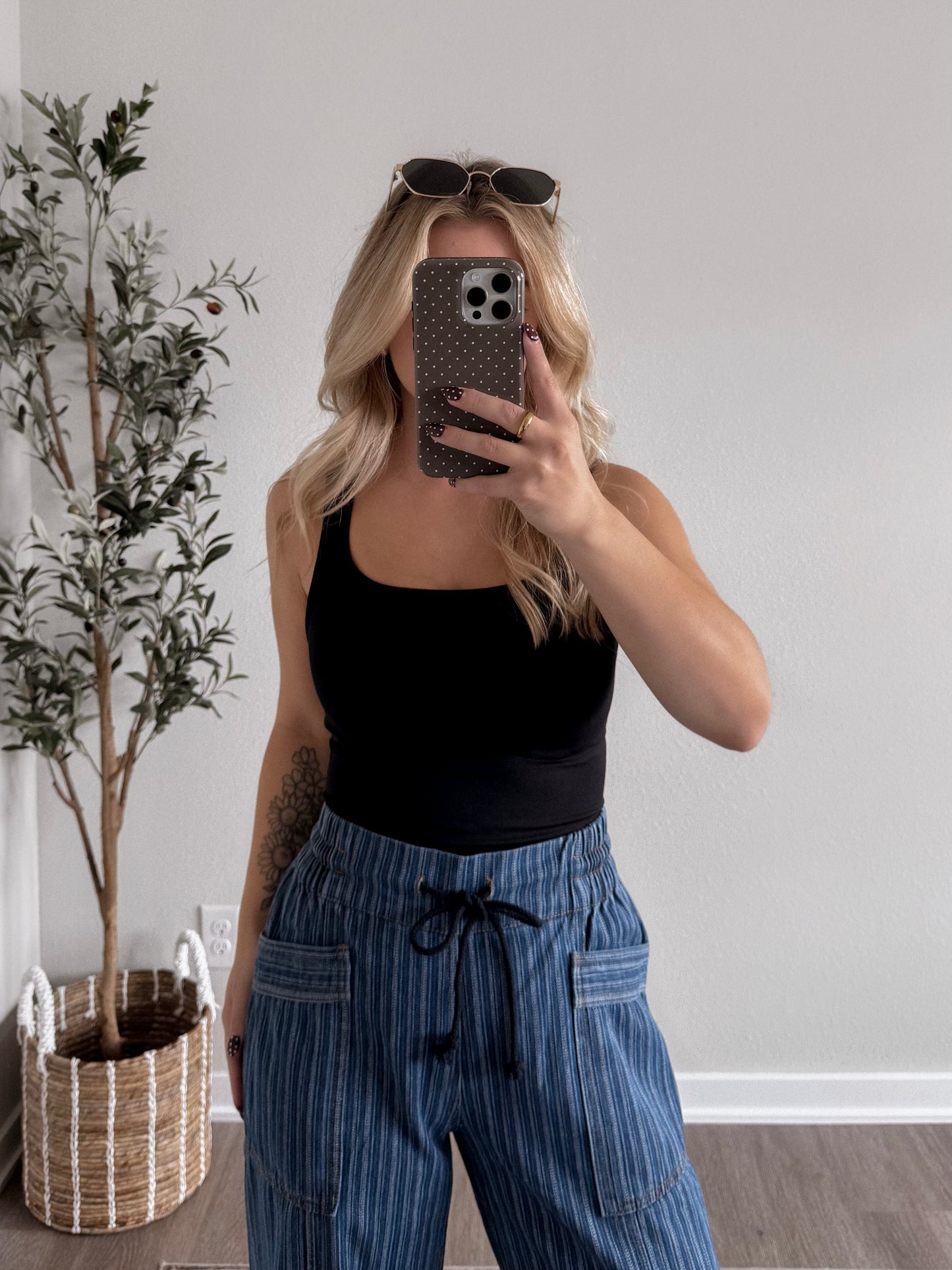 Seamless Essential Tank / Black