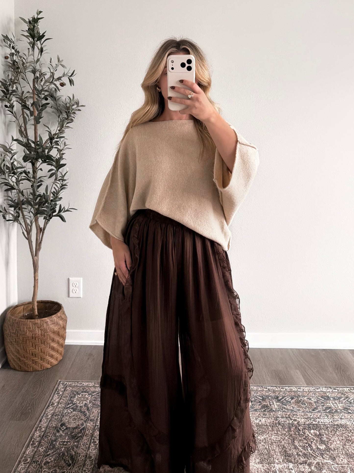 Fall Mode Soft Knit Sweater