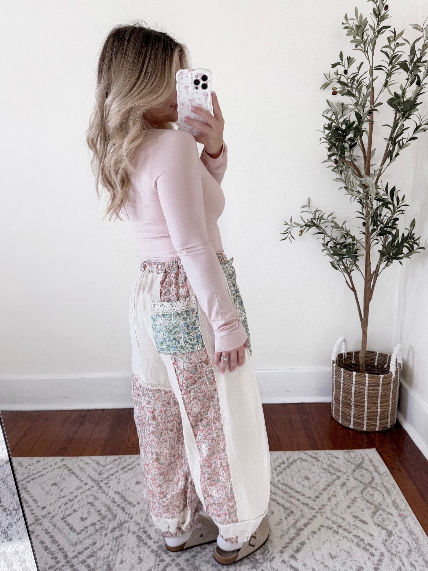 Patched Floral Comfort Barrel Pant