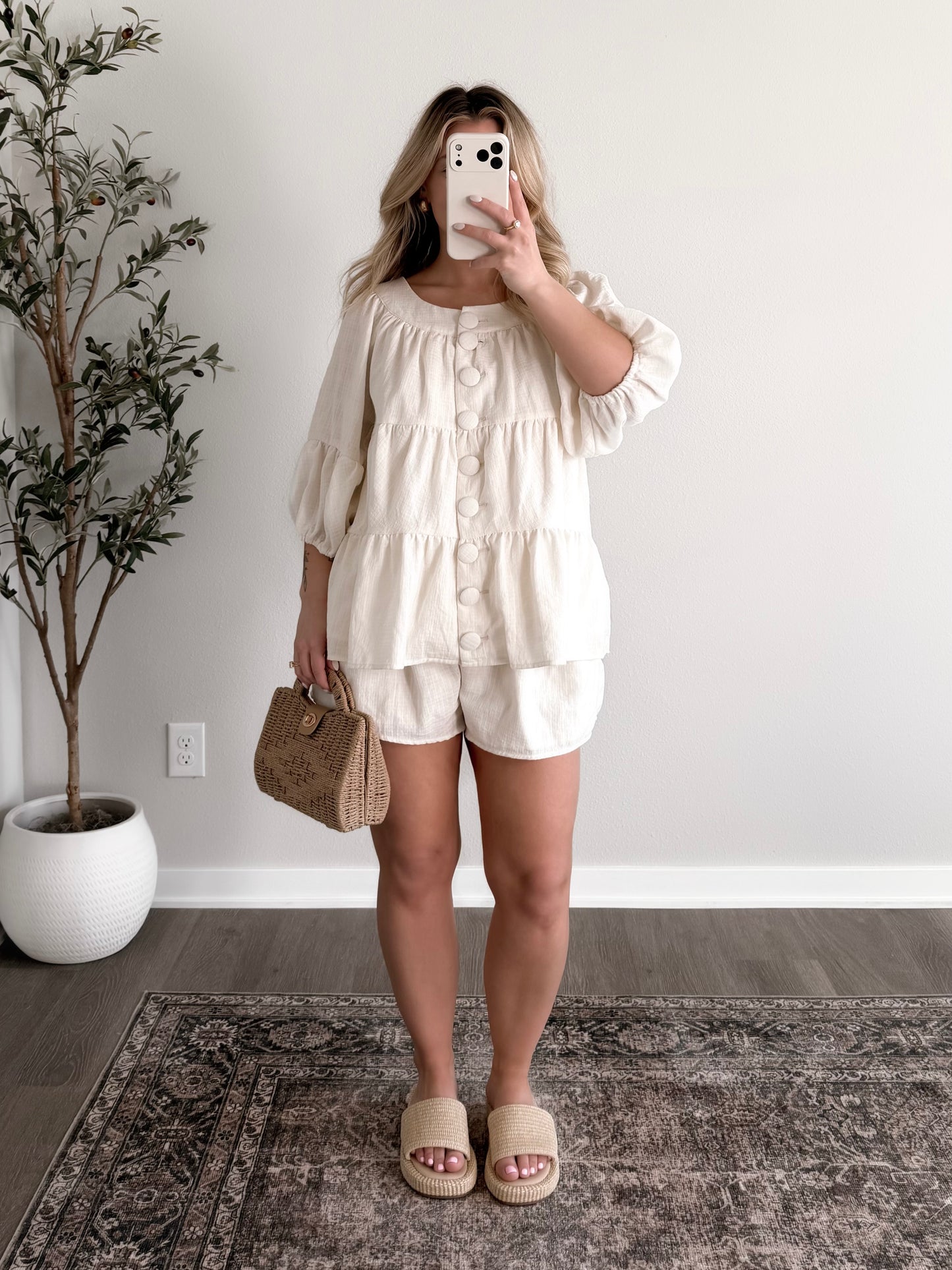 Château Cream Short Set