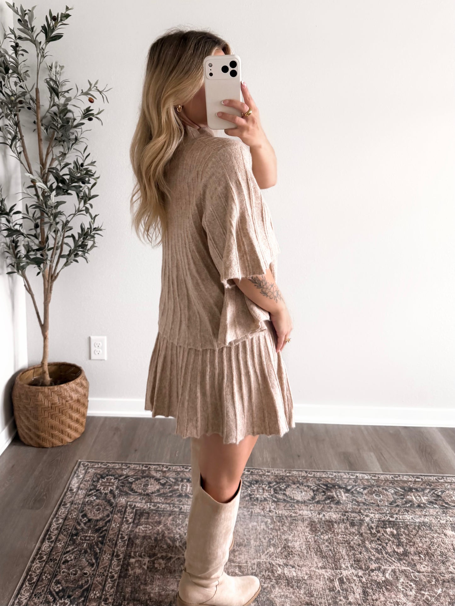 Oat House Knit Skirt Set
