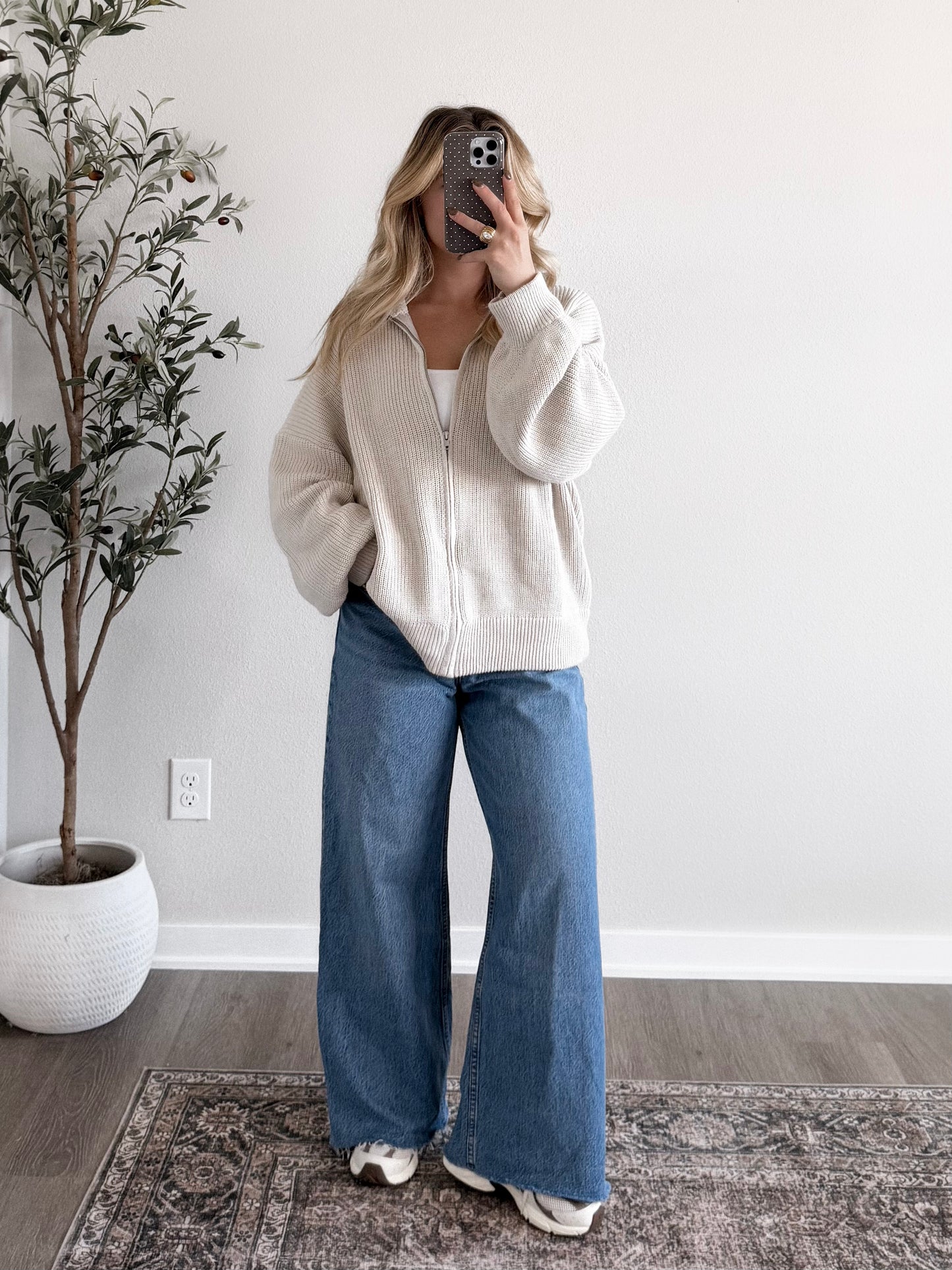 Coffehouse Zip Cardigan / Taupe