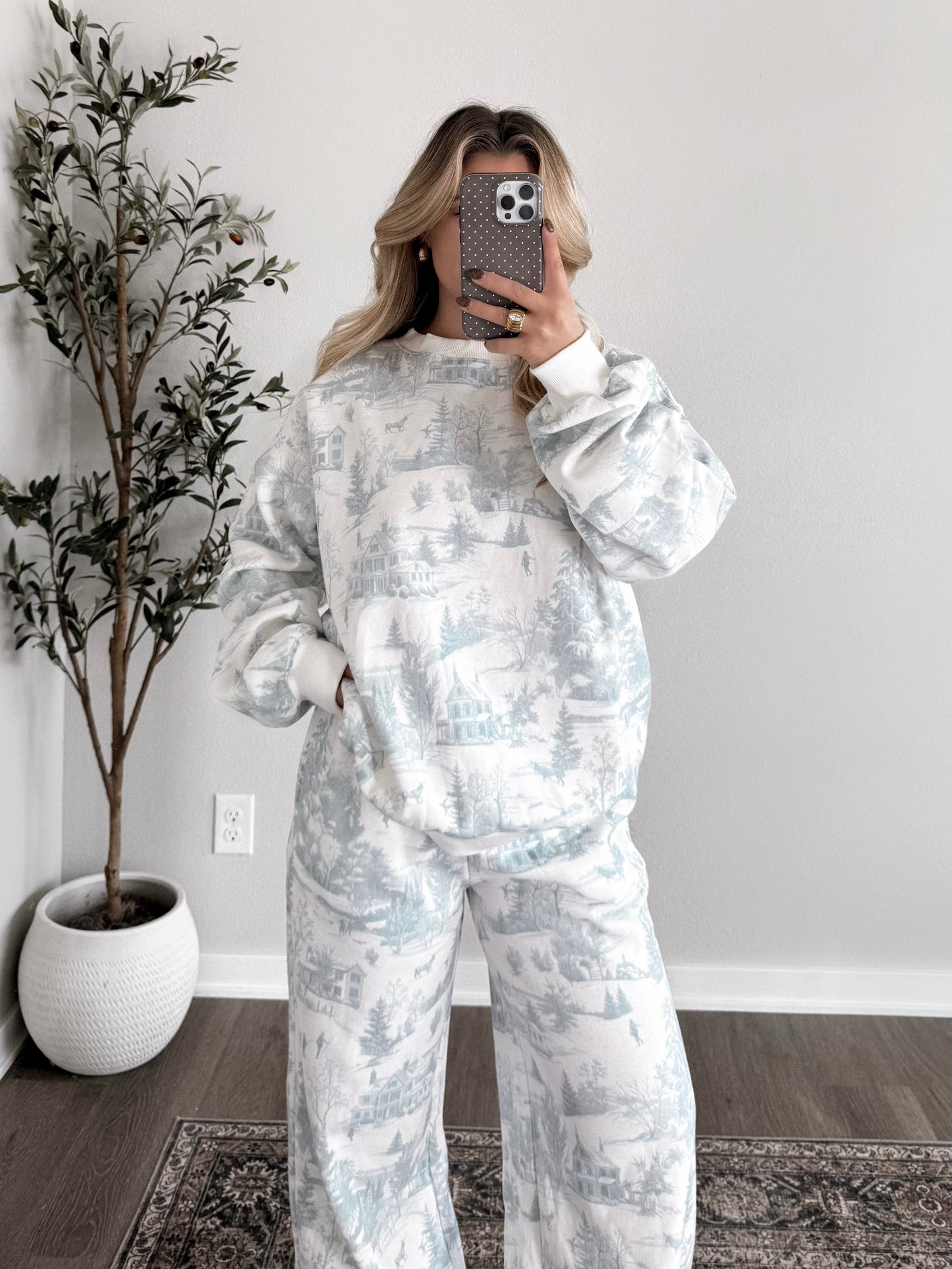 Winter Lodge Sweat Set / Frosted Blue