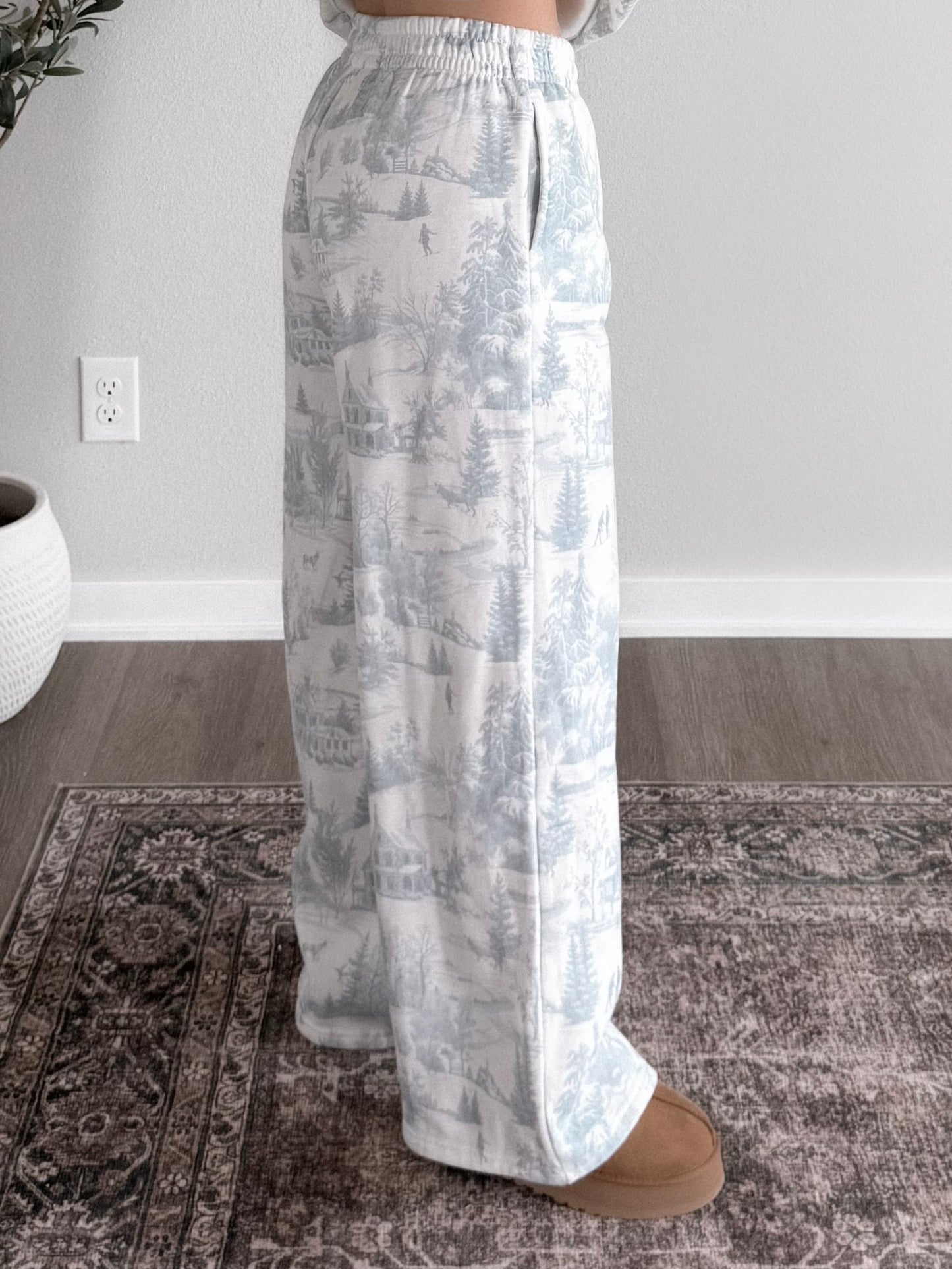 Winter Lodge Sweat Set / Frosted Blue