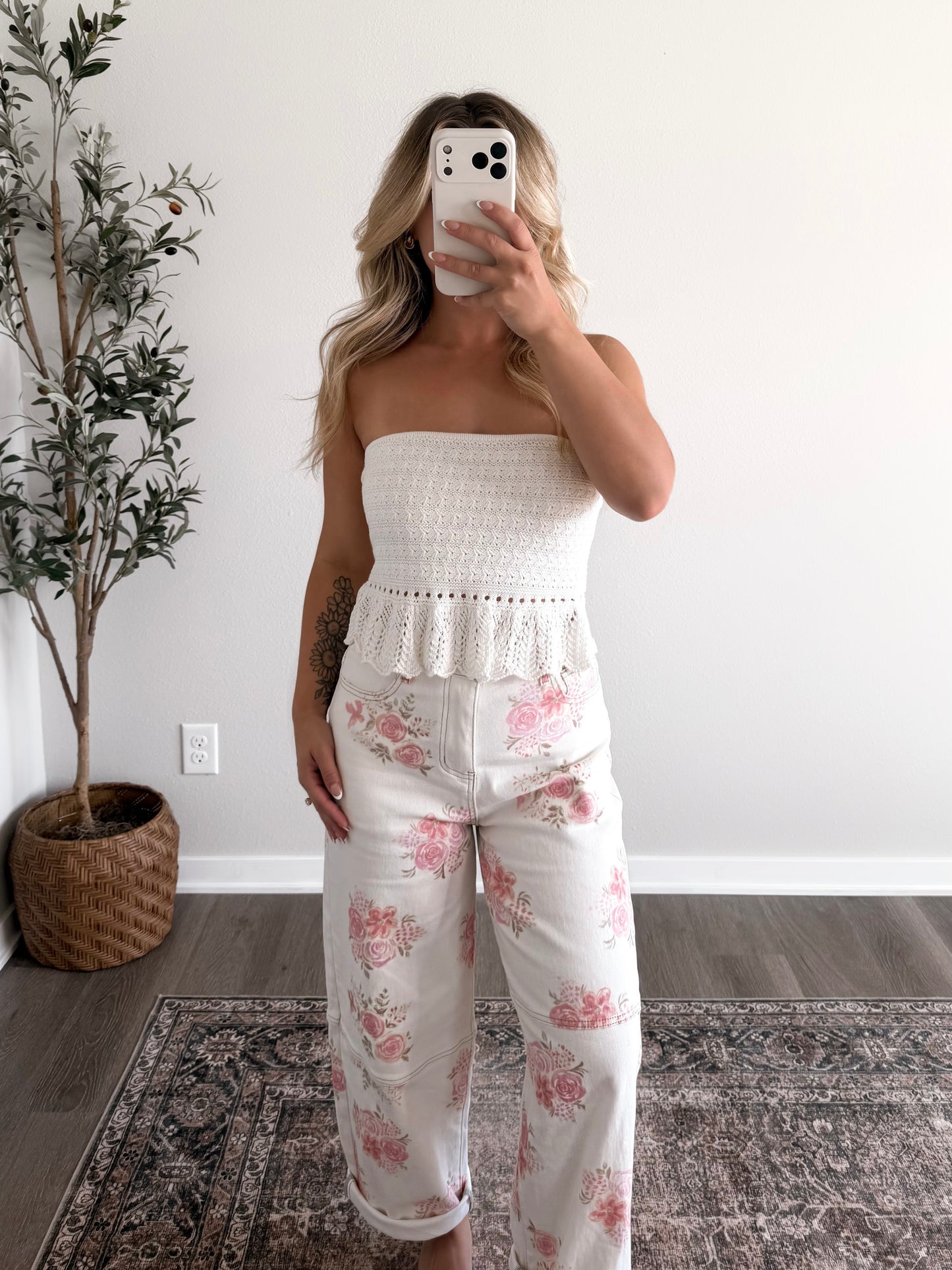 Lace Wave Crochet Top / White