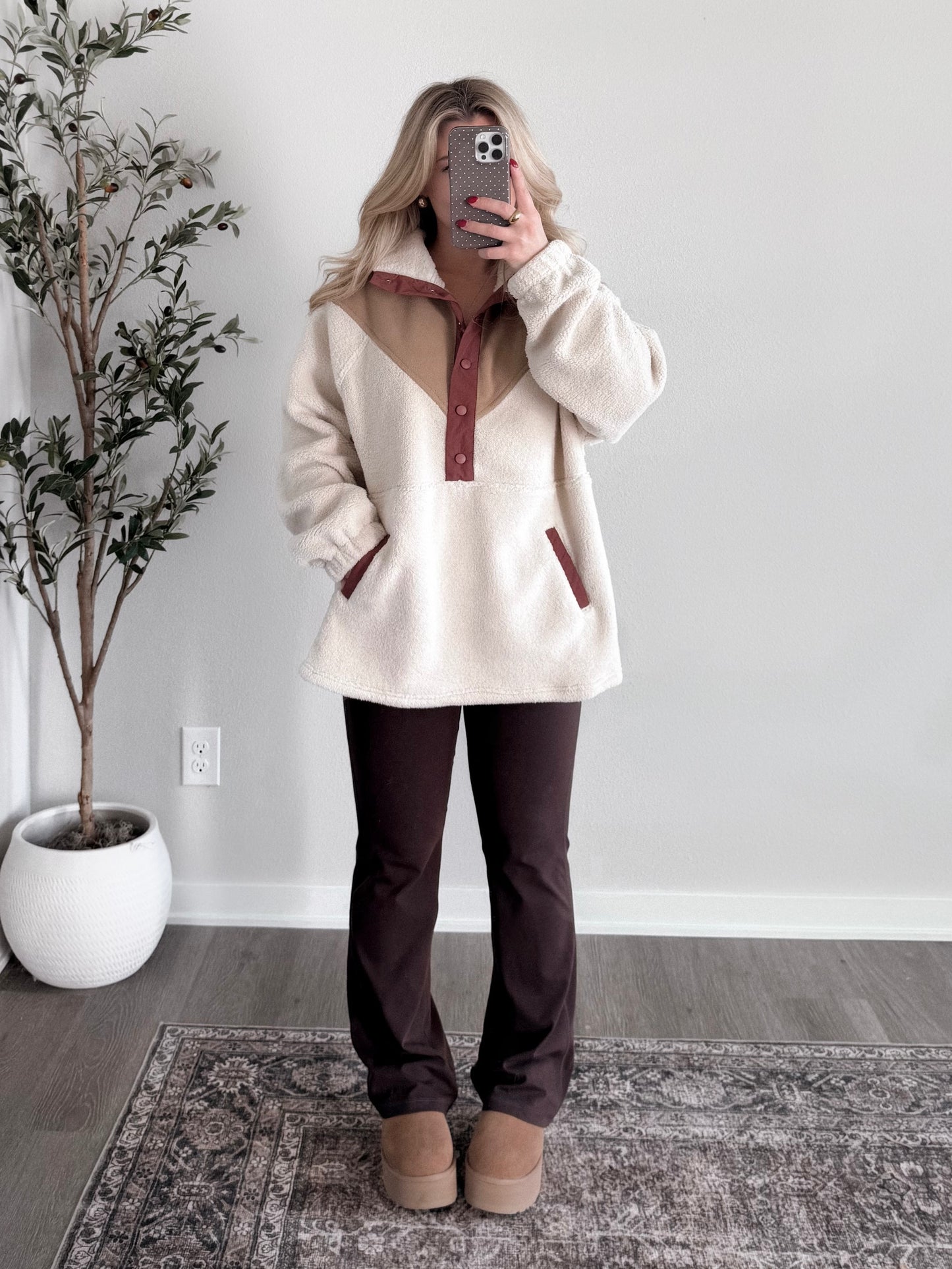 Offset Fleece Pullover