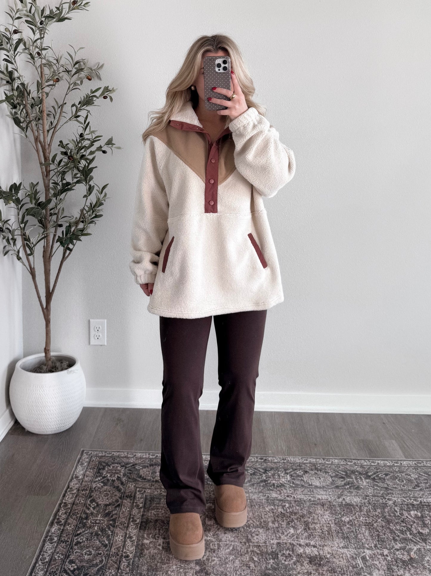 Offset Fleece Pullover