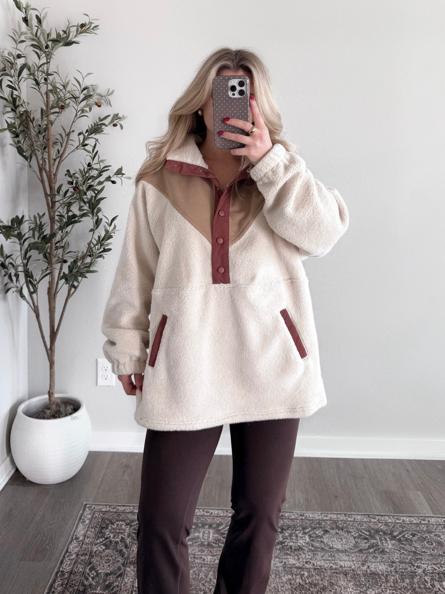 Offset Fleece Pullover