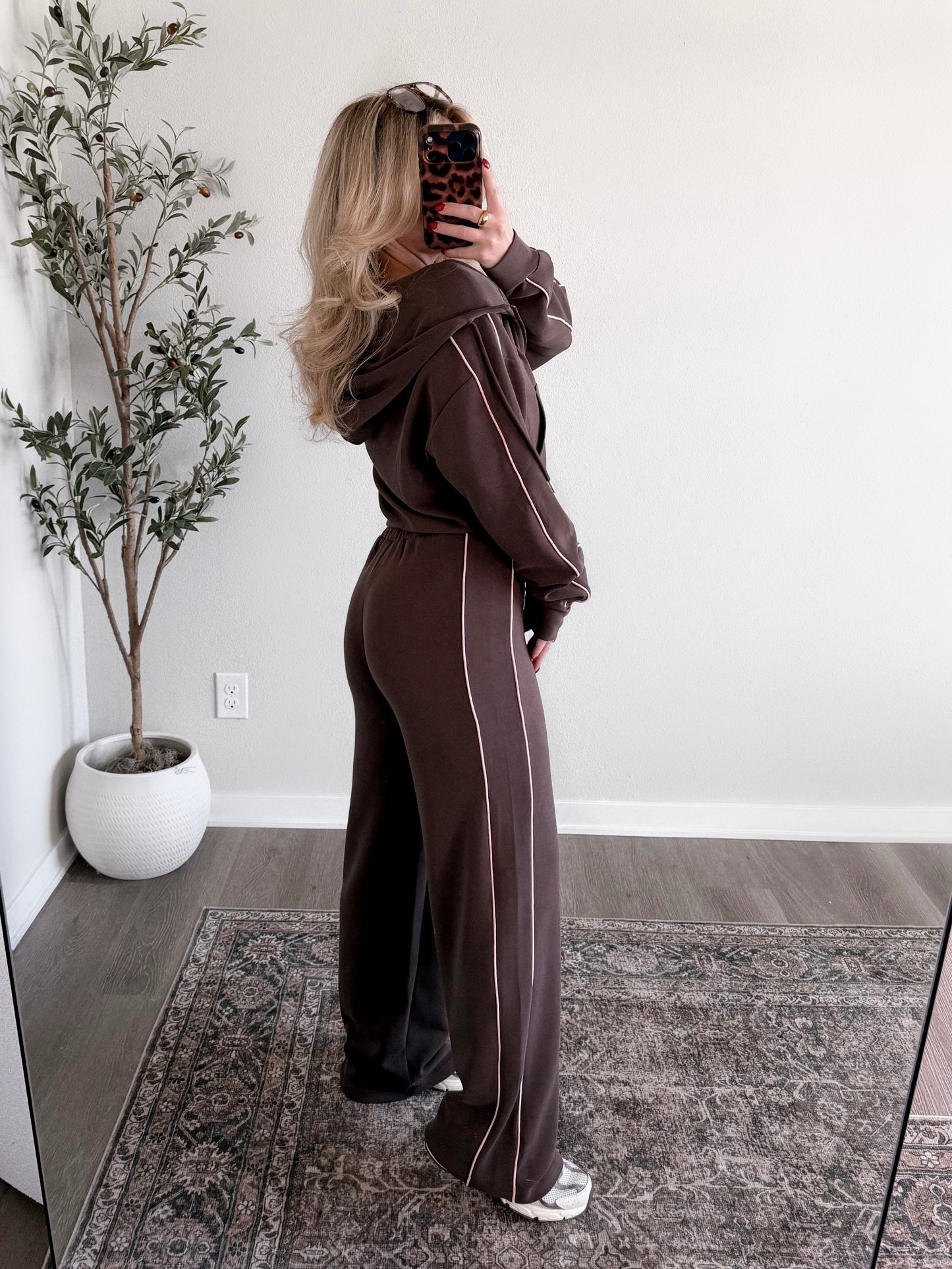 Motion Scuba Pant Set / Chocolate