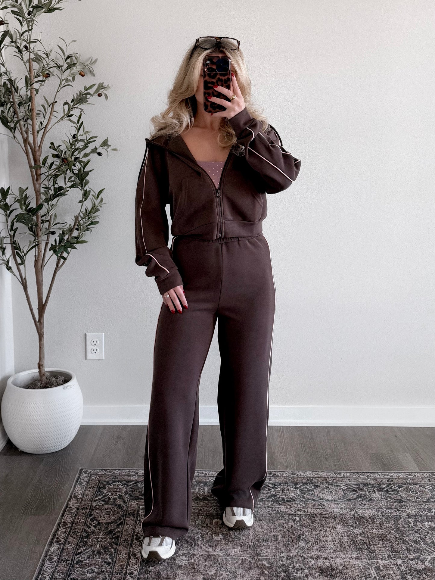 Motion Scuba Pant Set / Chocolate