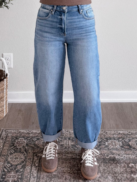 Reese High waisted Barrel Jean