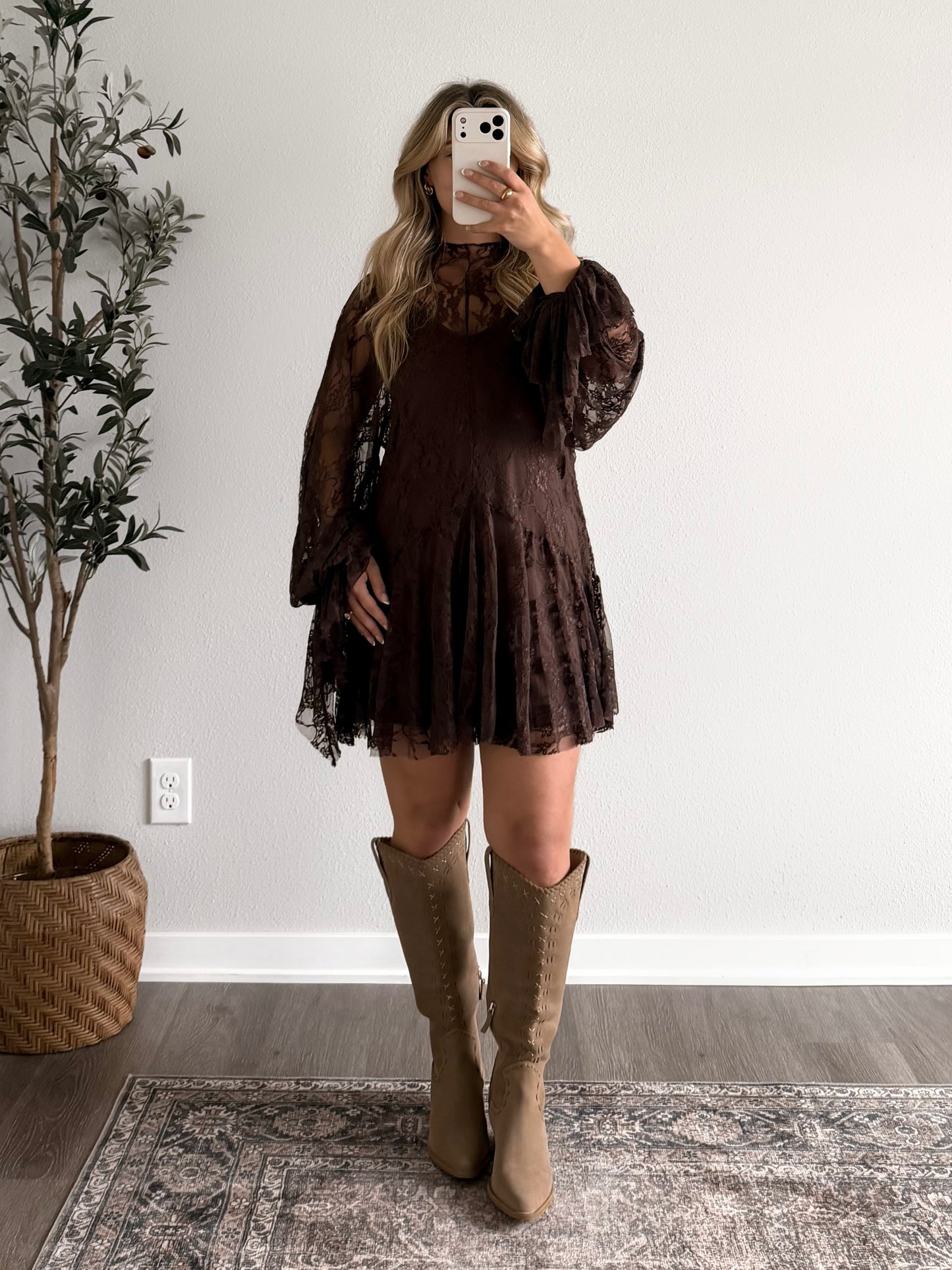 Dust & Lace Slip Dress/ Brown
