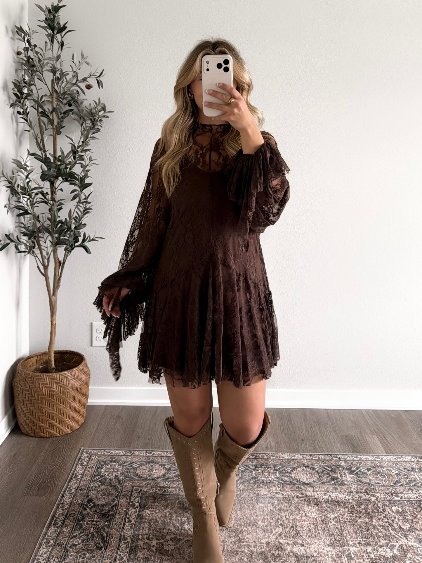 Dust & Lace Slip Dress/ Brown