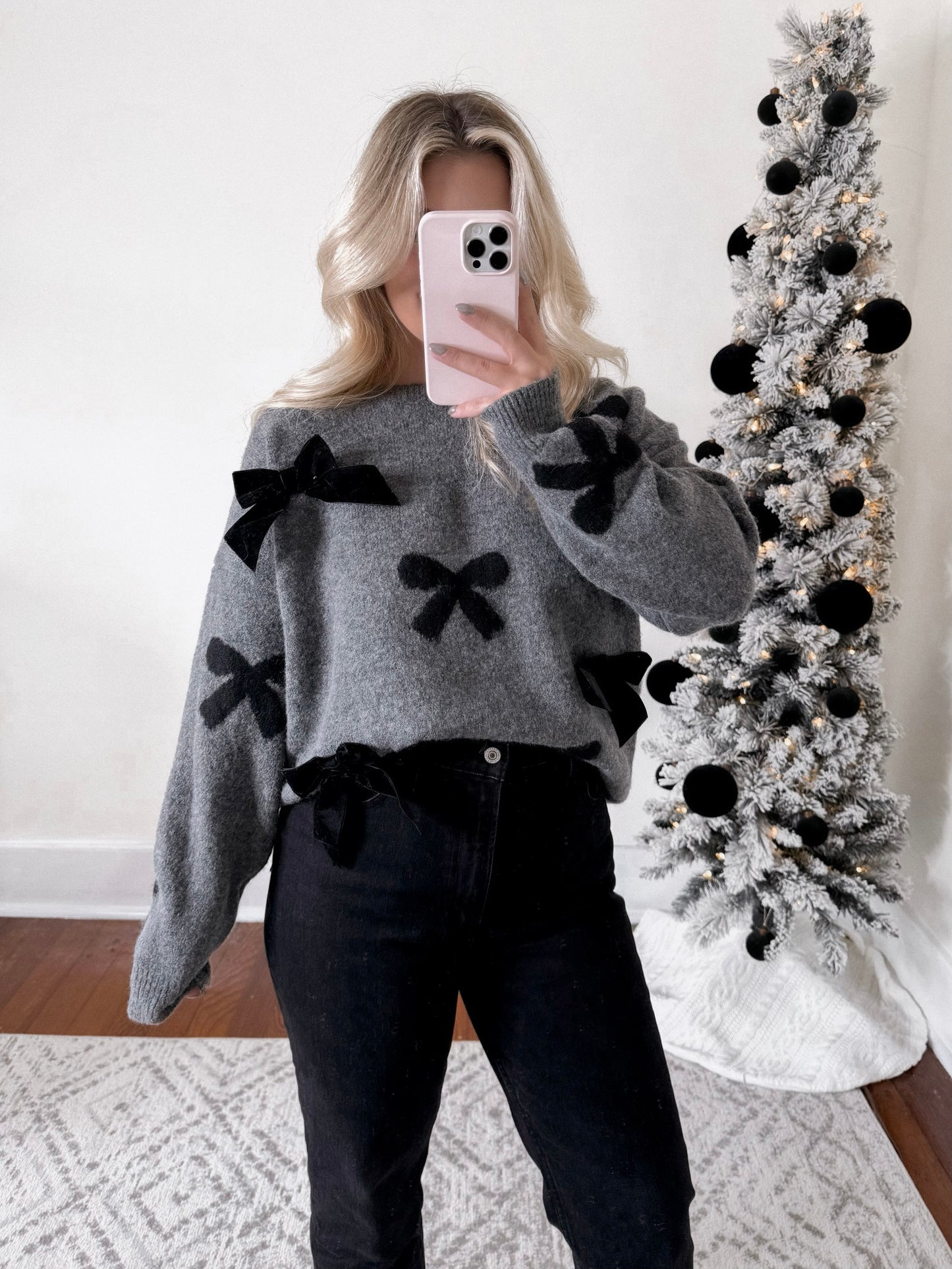 Velvet Bow Knit Sweater / Charcoal