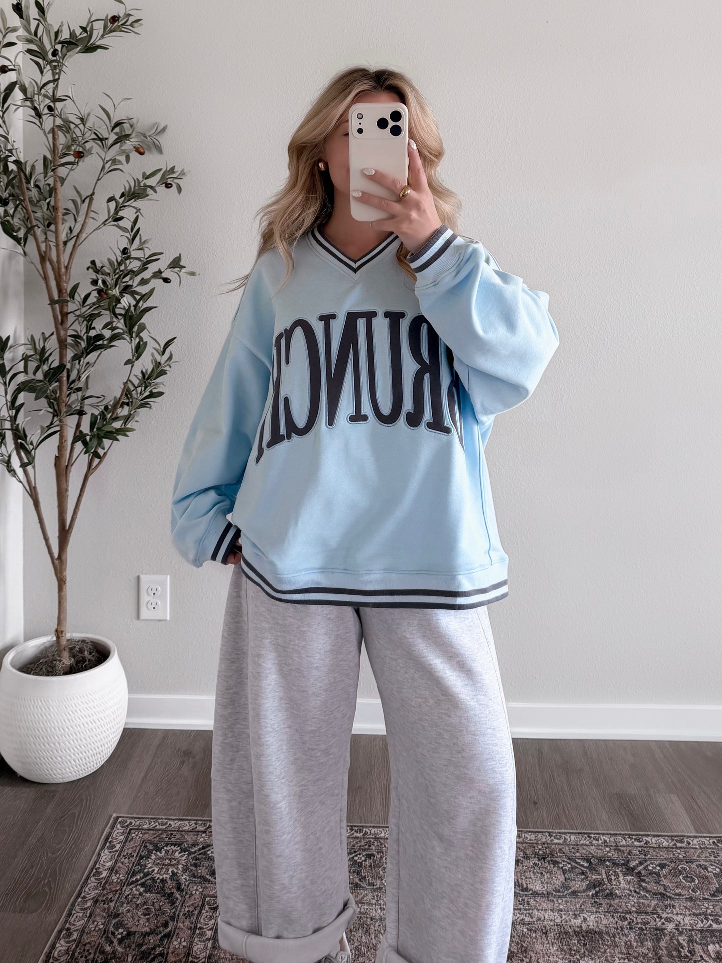 "Brunch" Vintage Blue Pullover