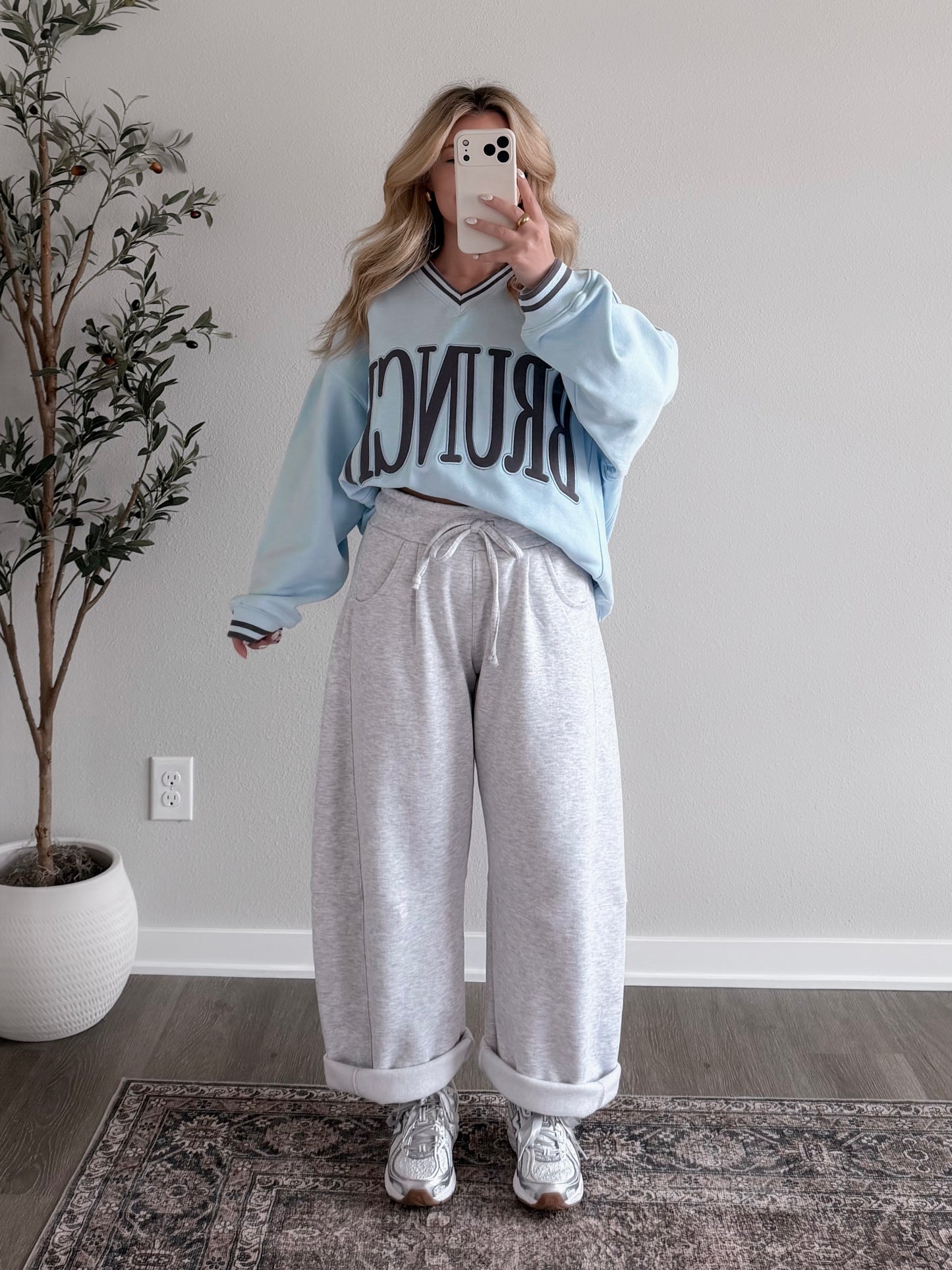 "Brunch" Vintage Blue Pullover