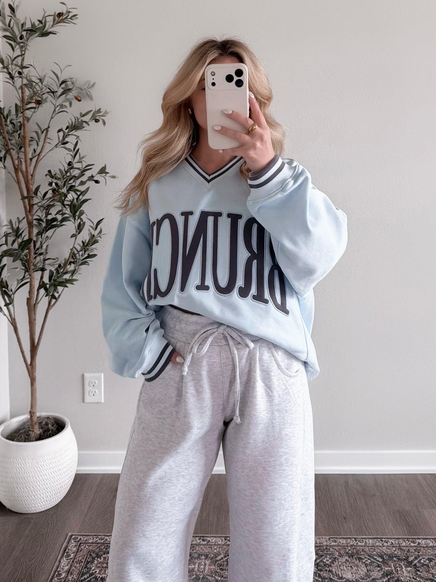 "Brunch" Vintage Blue Pullover