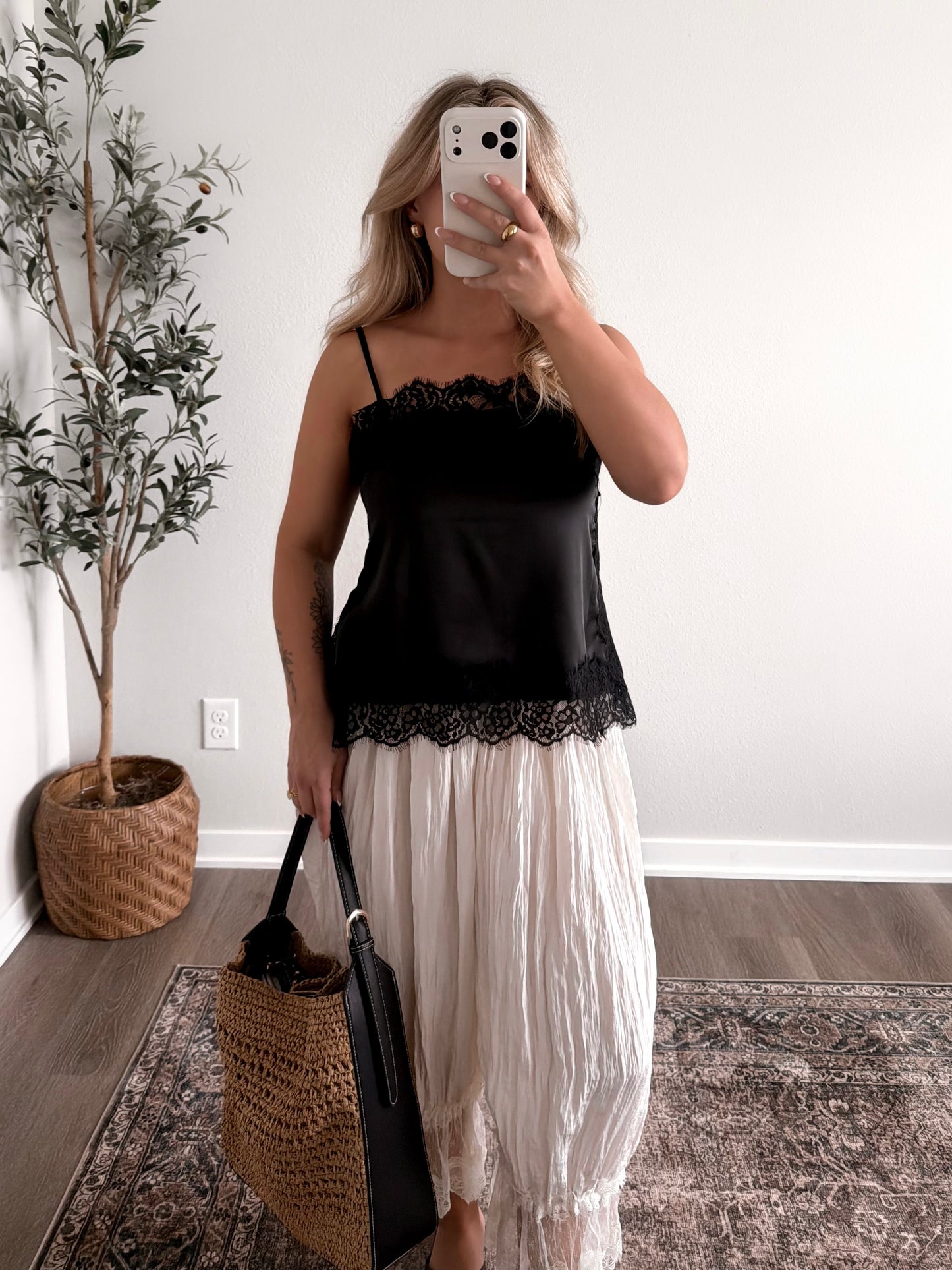 Mare Satin Lace Top / Black