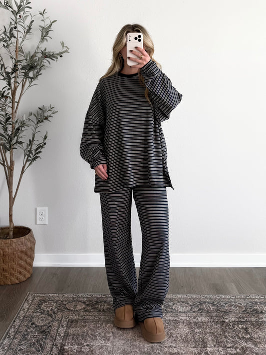 Sunday In October Lounge Set / Navy