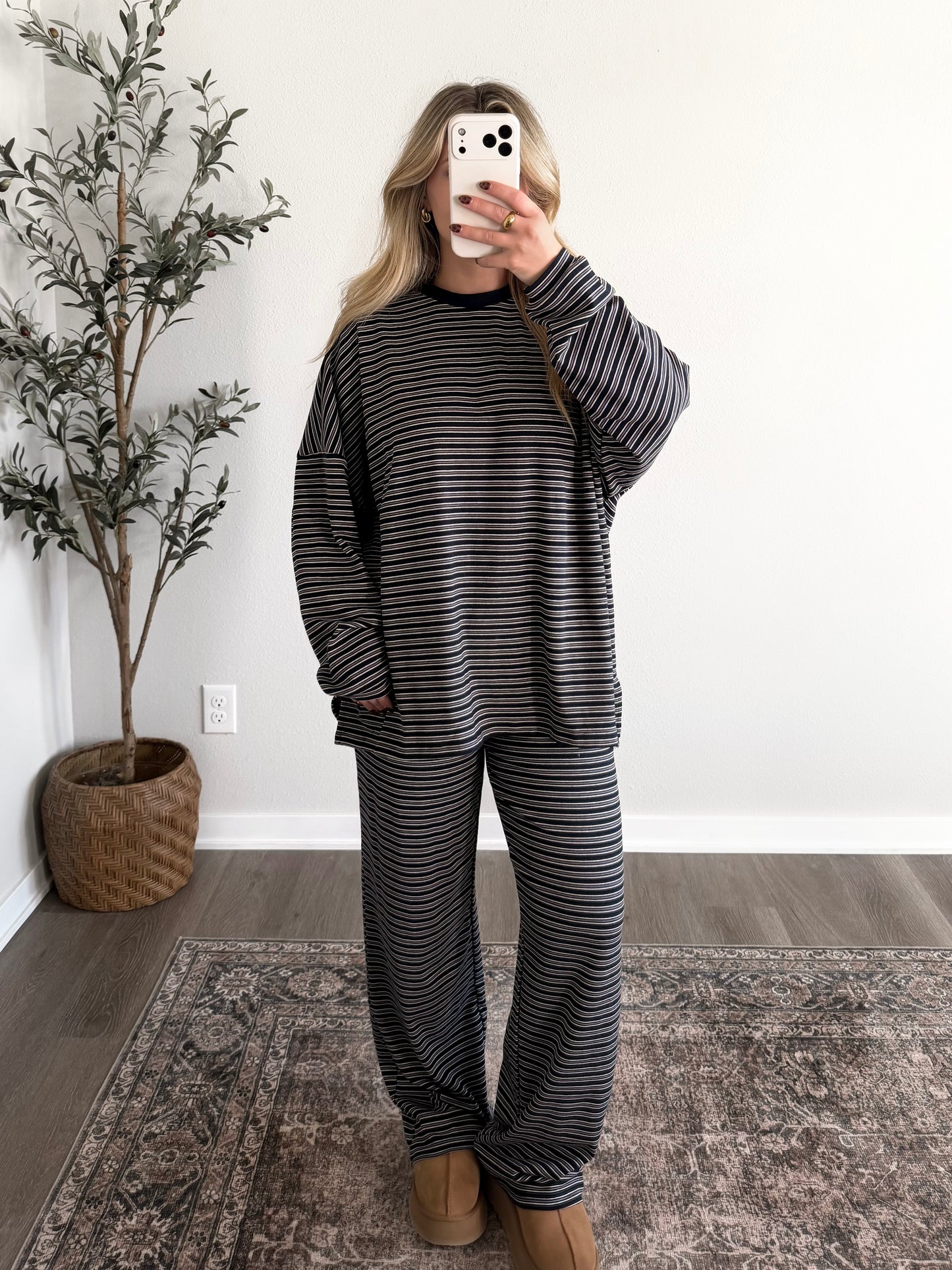 Sunday In October Lounge Set / Navy