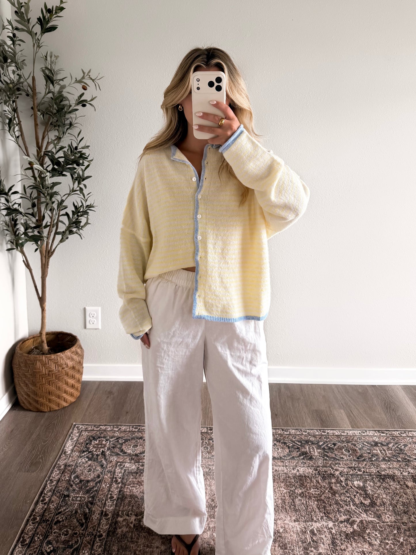 Cozy Club Knit Cardigan / Butter Blue