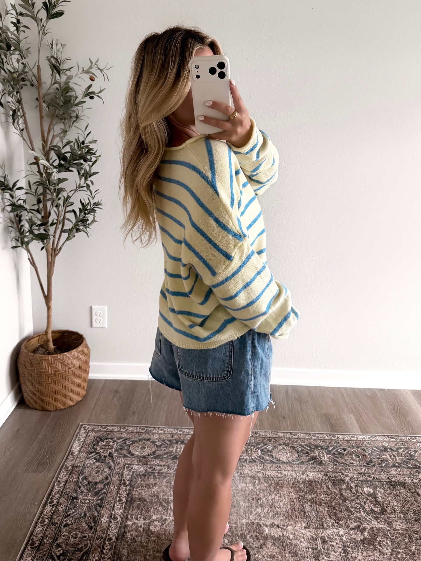 Core Classic Knit Cardigan / Yellow Blue