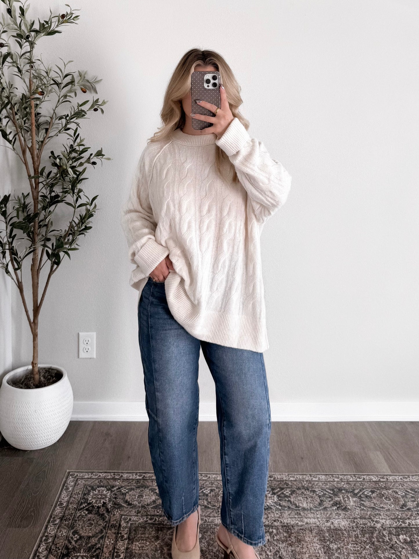 Gather Here Cable Knit Sweater / Cream