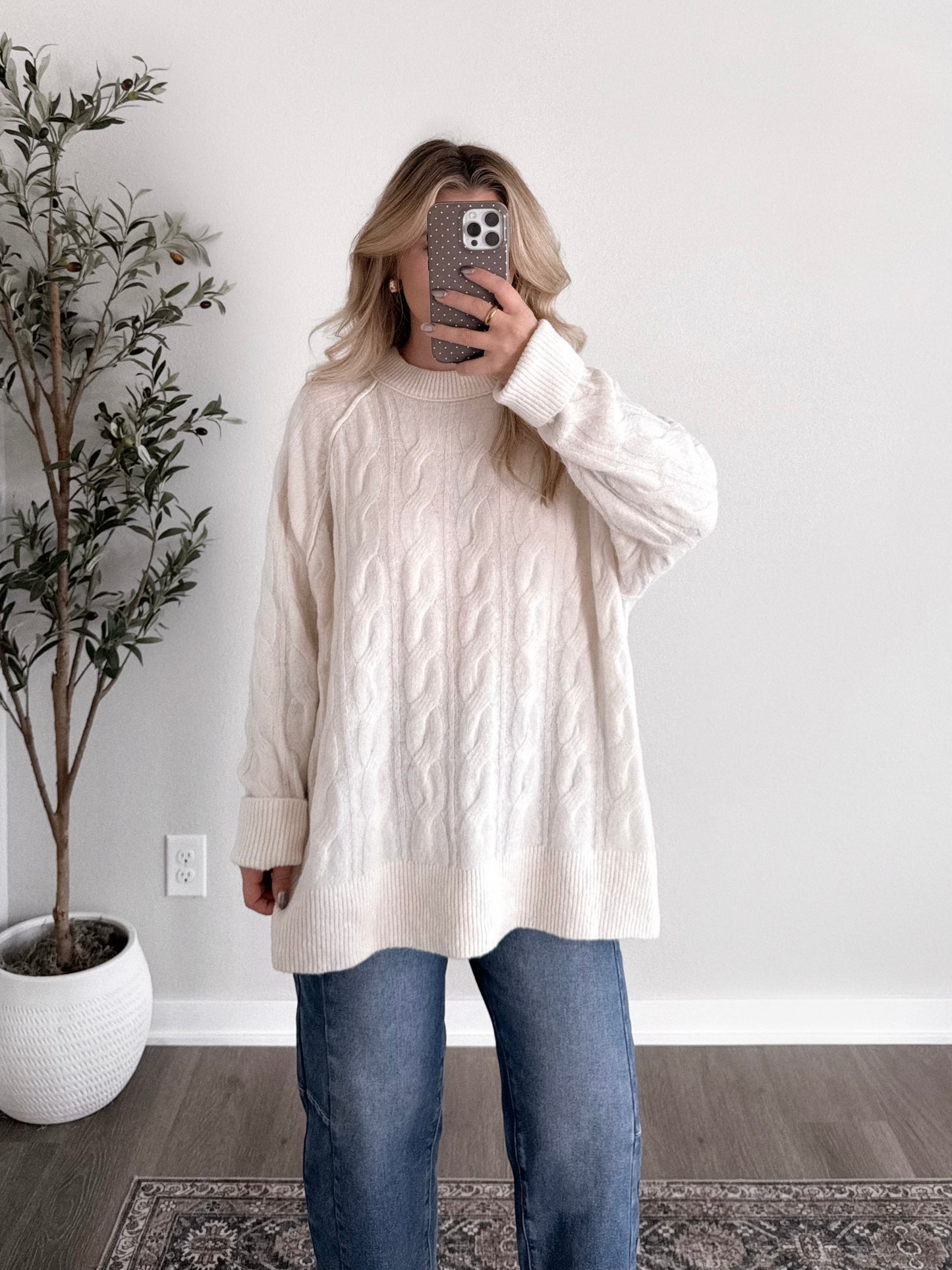 Gather Here Cable Knit Sweater / Cream