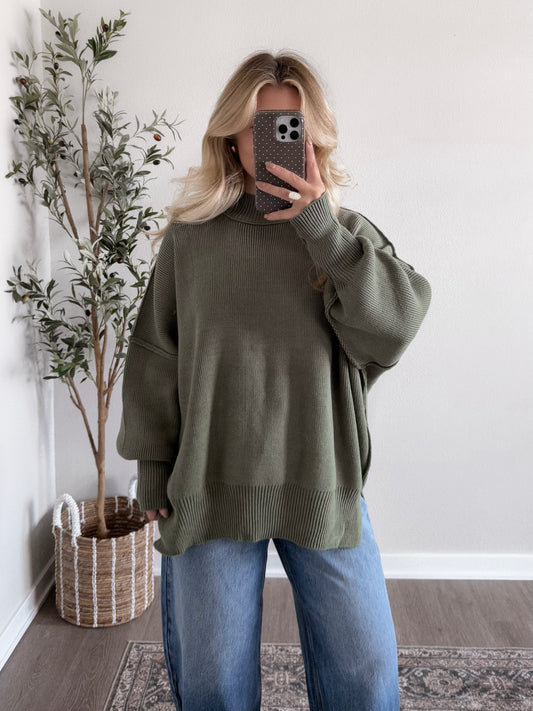 Comfort Ribbed Oversized Sweater / Olive (Restocking Soon)