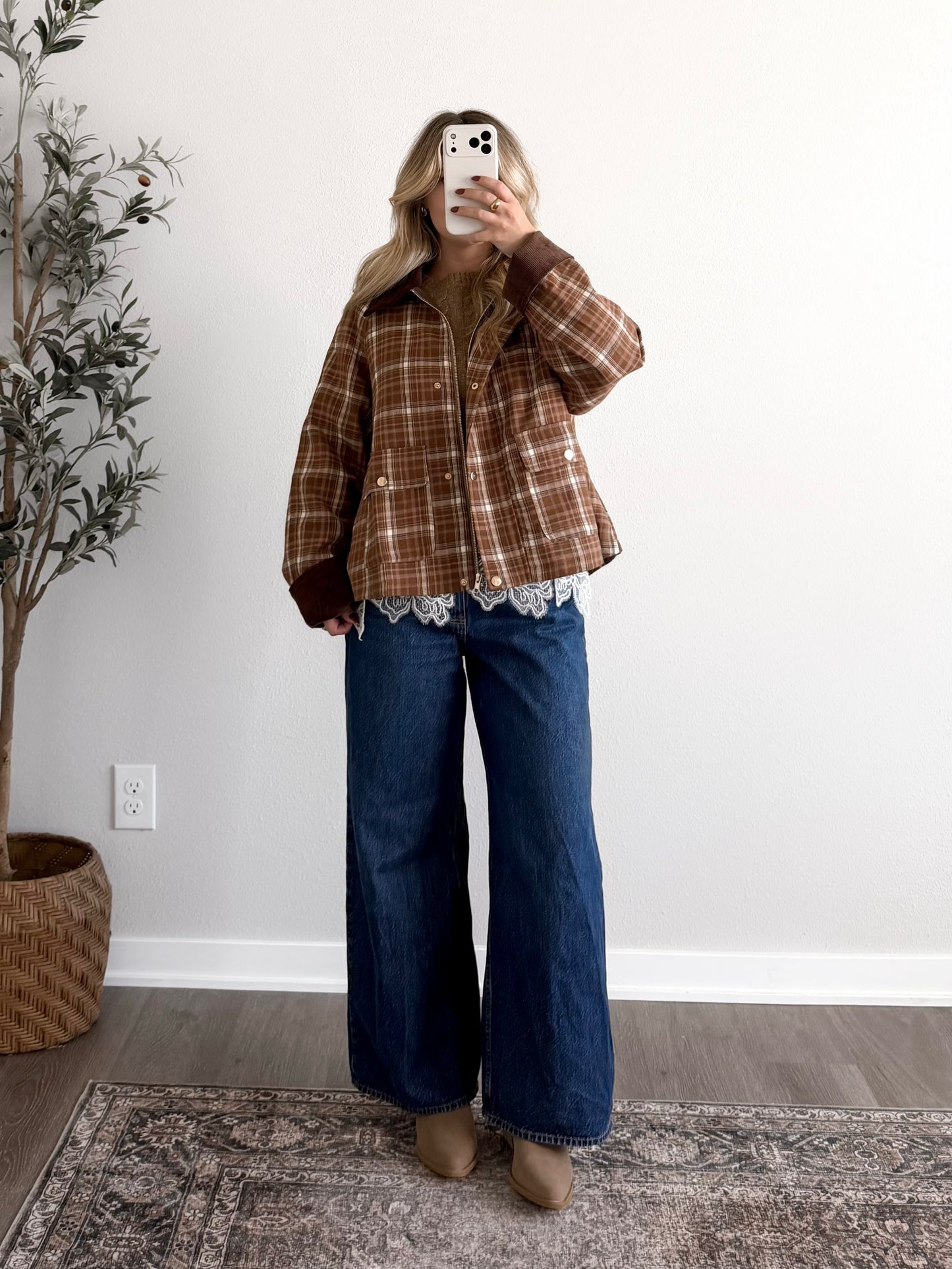 Trailside Plaid Barn Jacket / Brown
