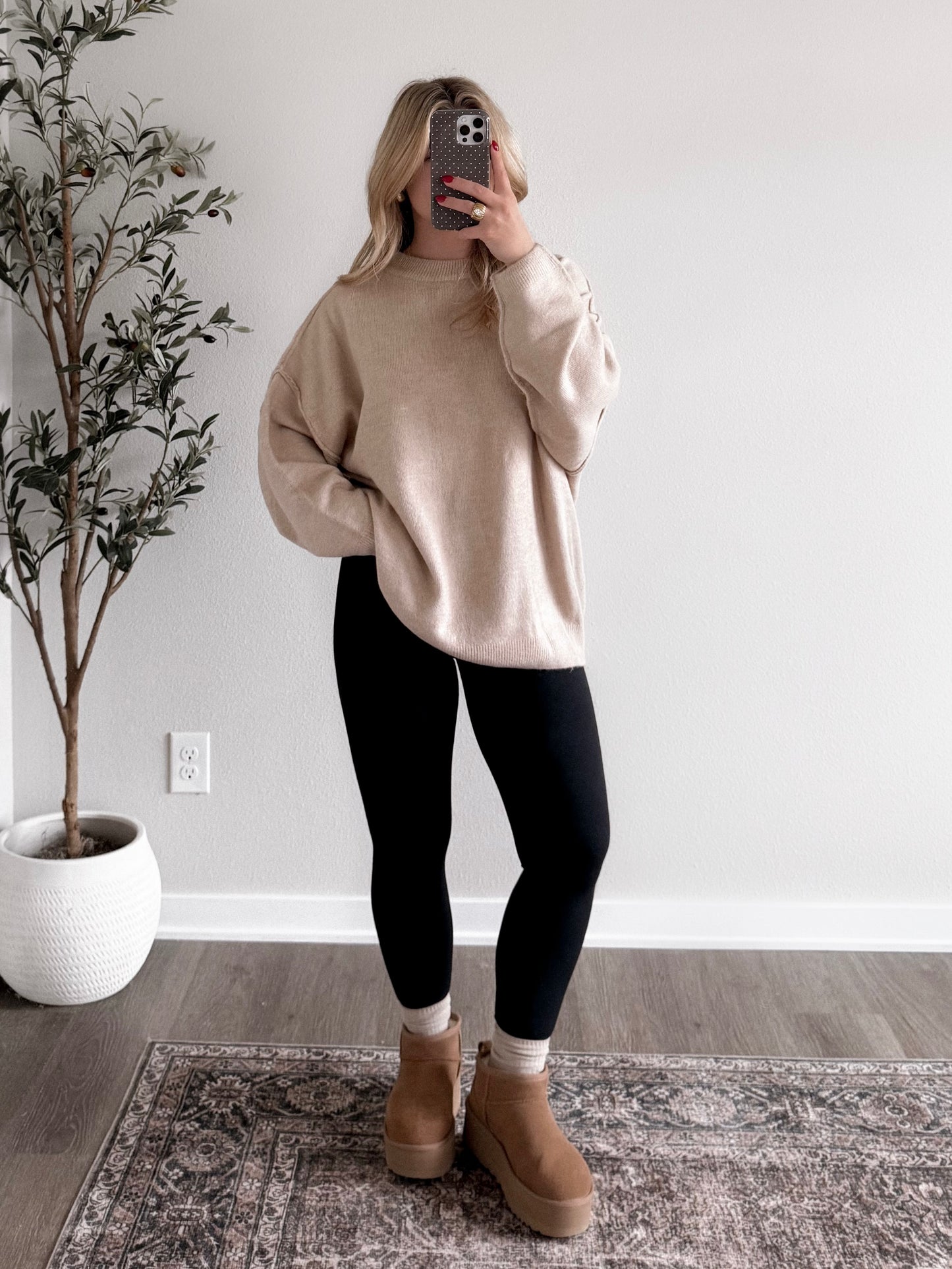 DOORBUSTER: Softline Oversized Sweater / Beige
