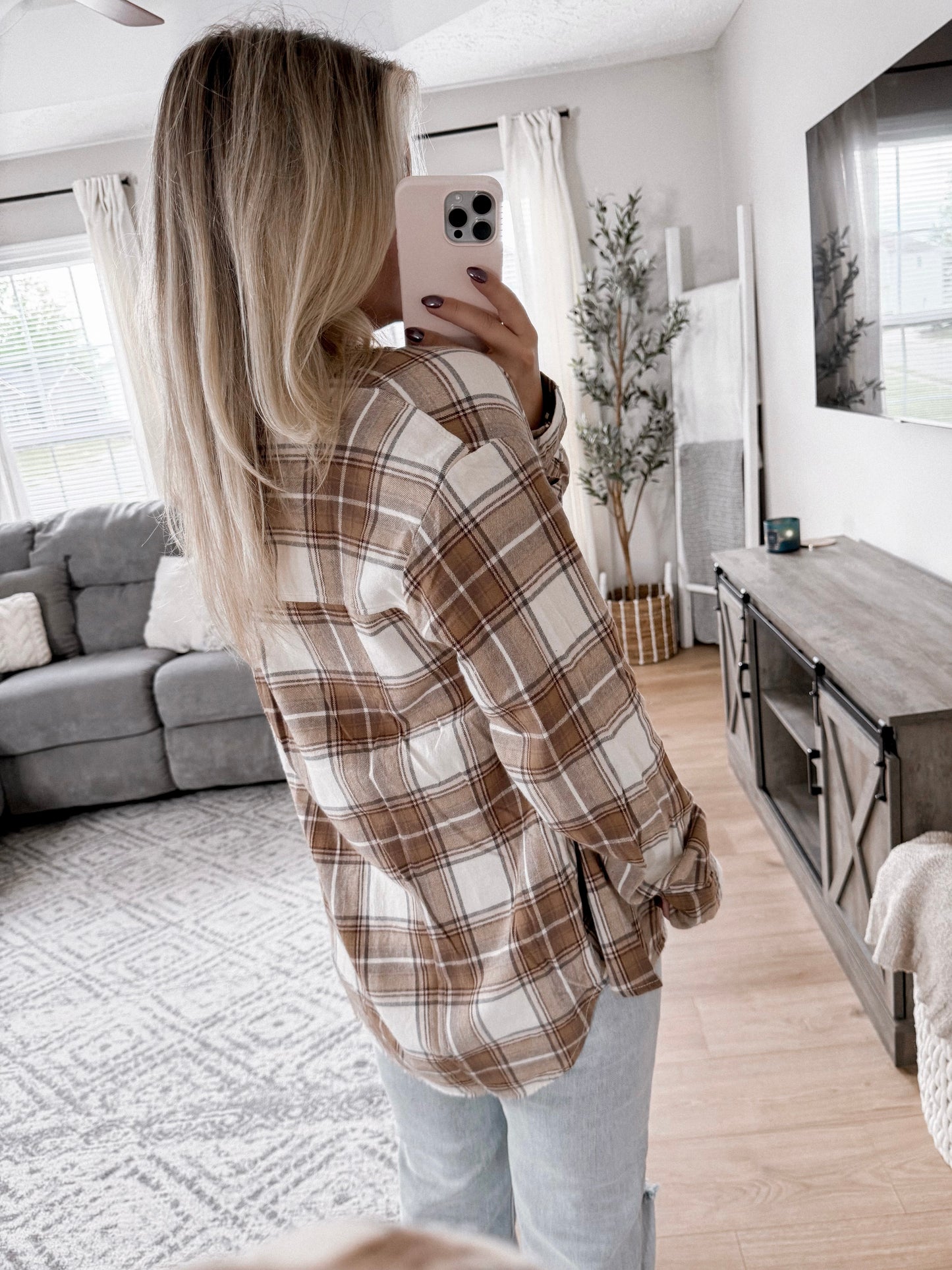 Corn Field Button Down Flannel / Taupe