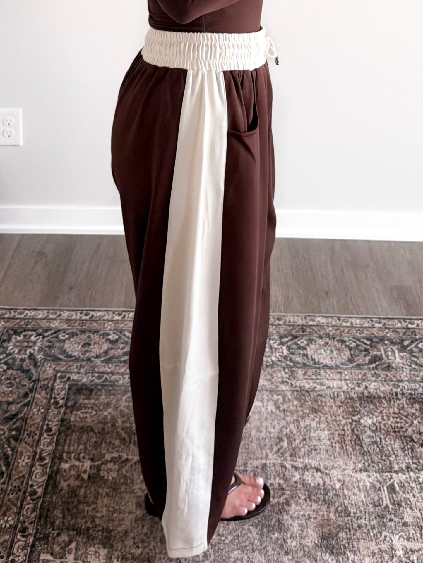 Scuba On Repeat Lounge Barrel Pant (Restocking 7.27)