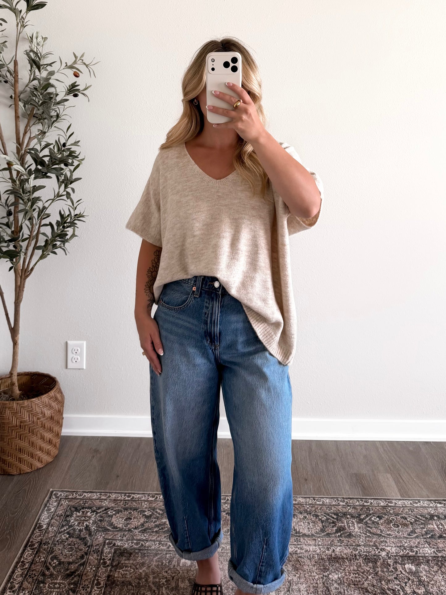 Everyday Favorite Knit Top / Oat (Restocking 7.27)
