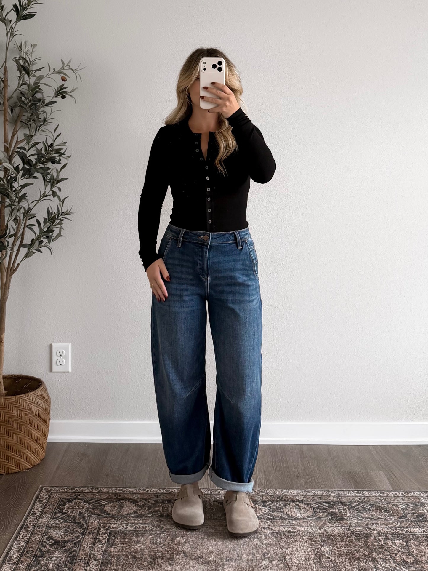 Jovie High Rise Barrel Jean