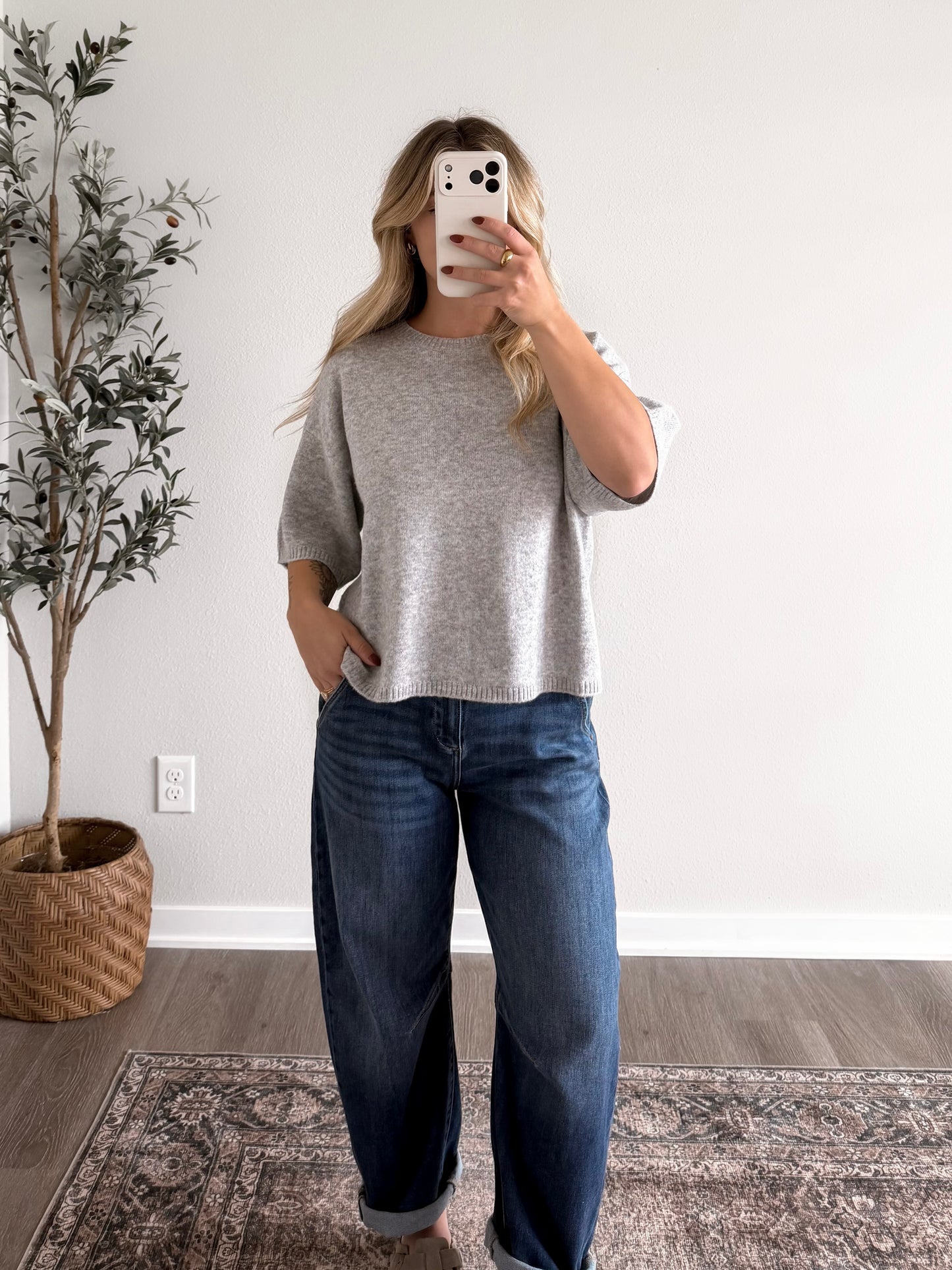 Avery Knit Sweater / Grey